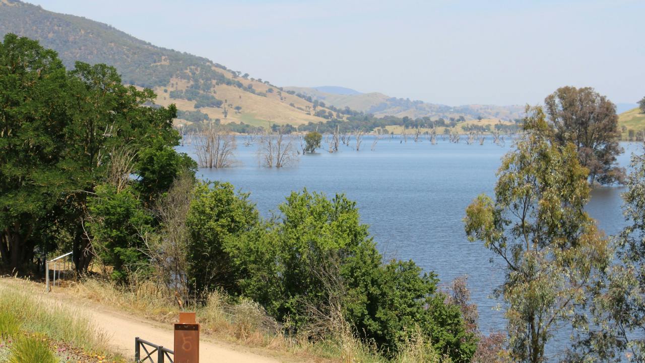 Old Tallangatta Lookout along the High Country Rail Trail