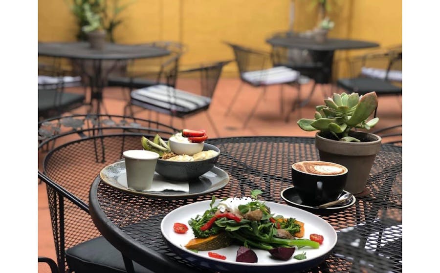 Courtyard Dining