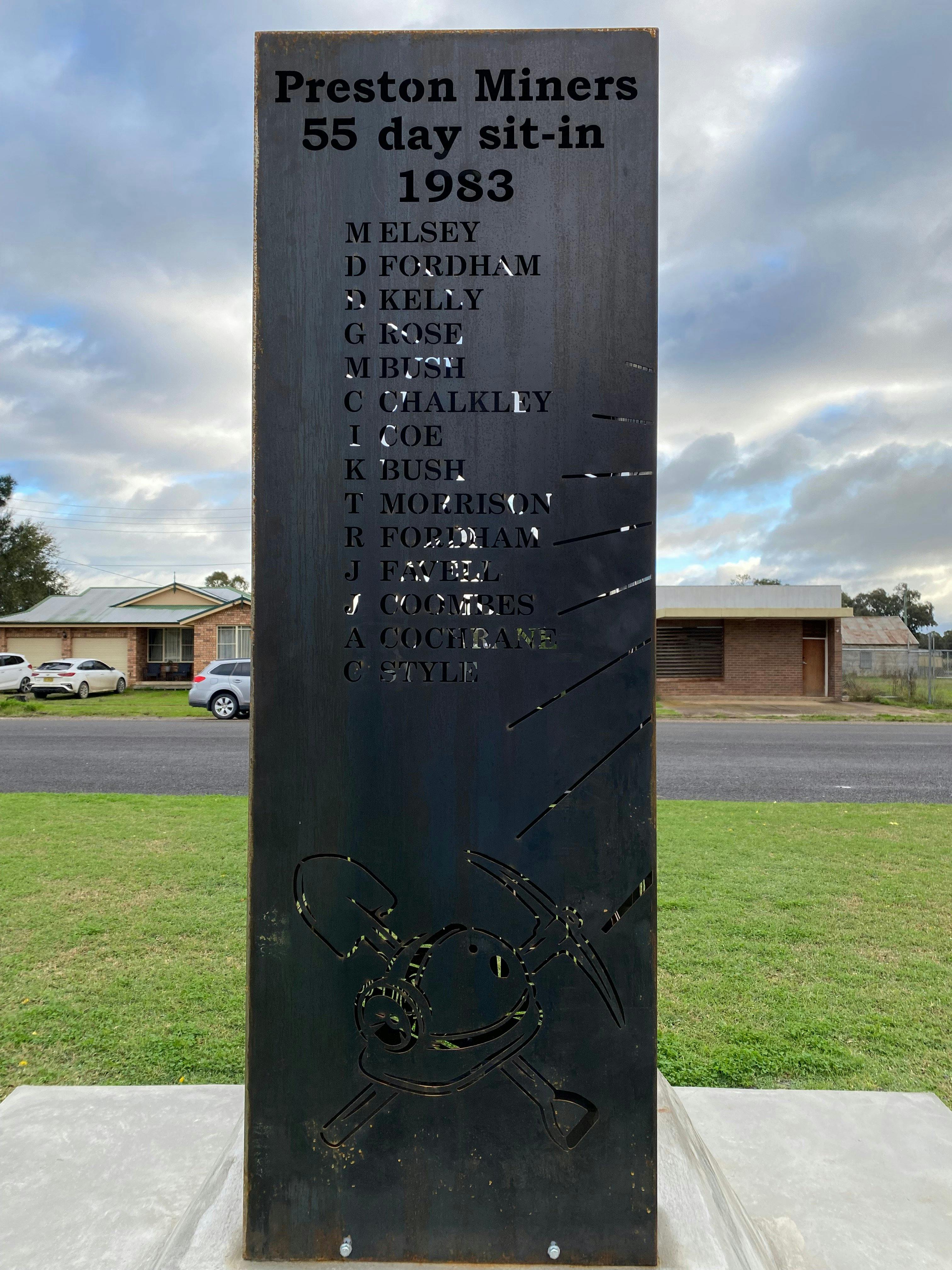 Miner's Strike Memorial Light Tower