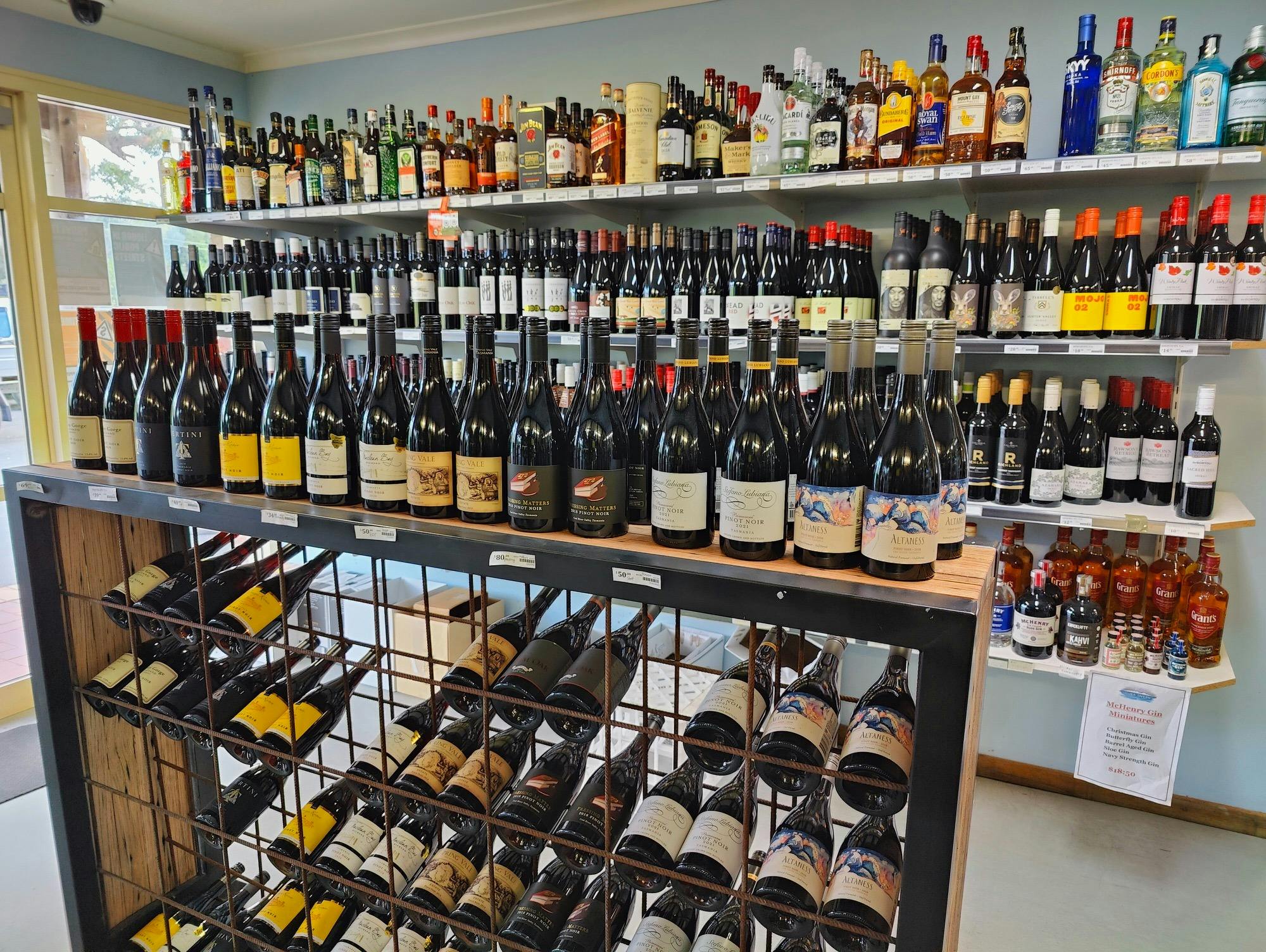 ILUKA TAVERN Food and drink Discover Tasmania