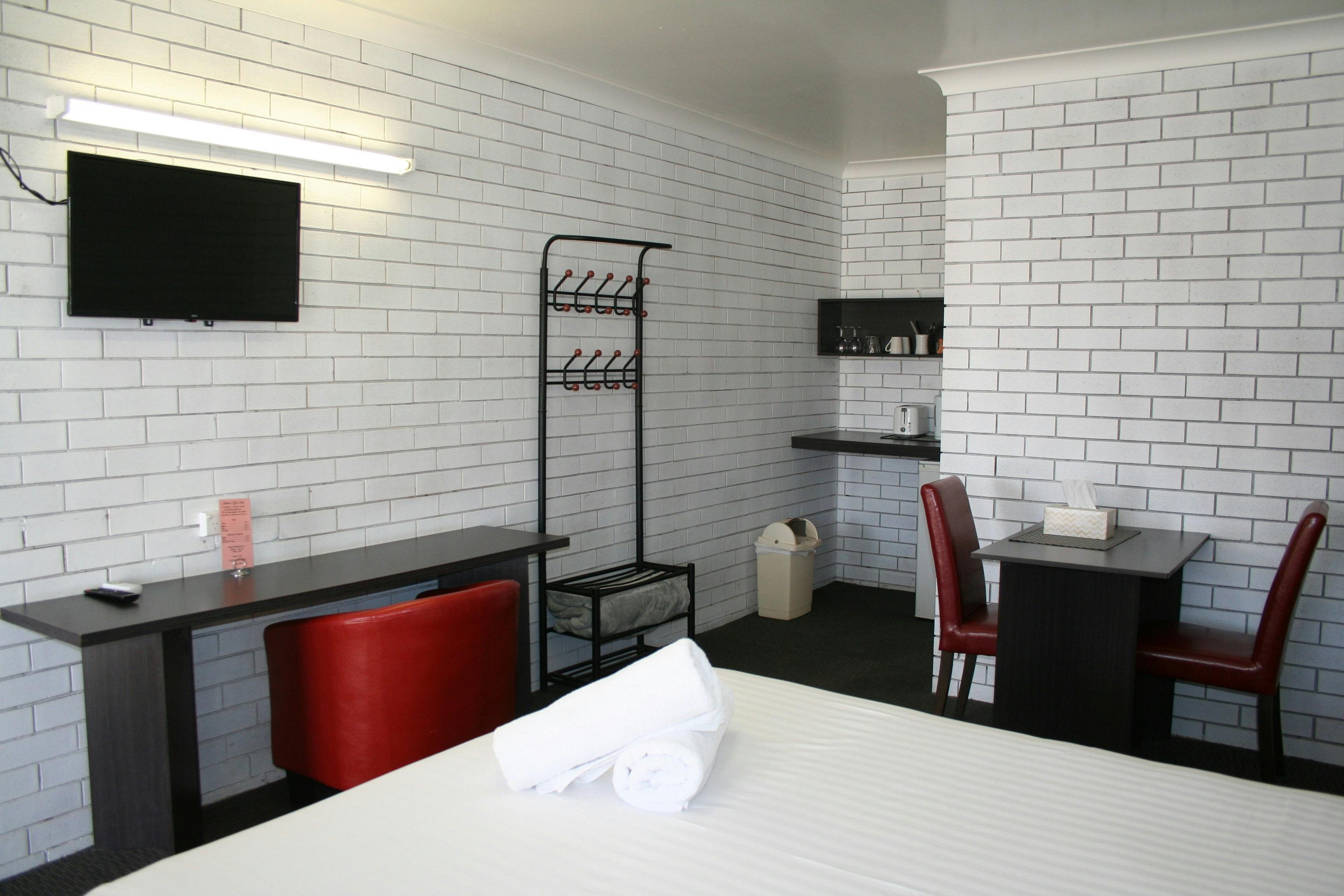 Jackaroo Apartments- Motel