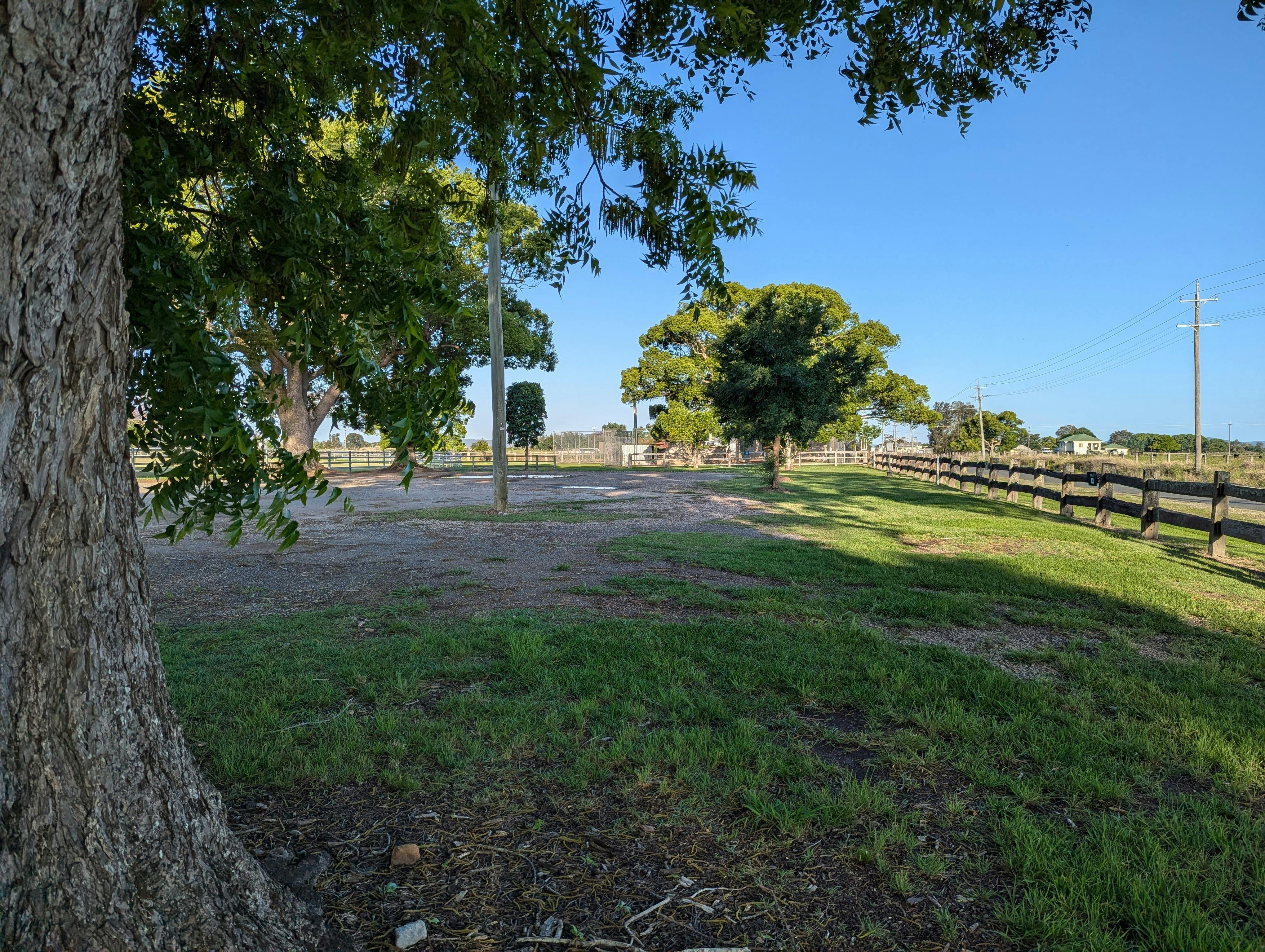 乌尔马拉展览场露营地