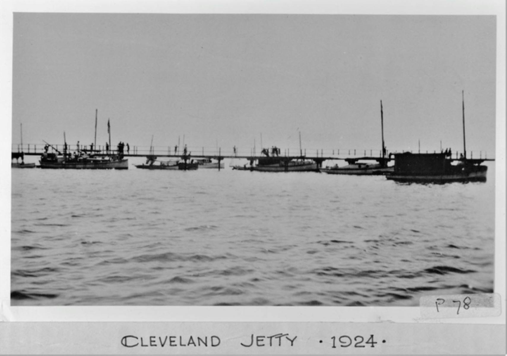 Show 'n' Tell - Working on the Bay