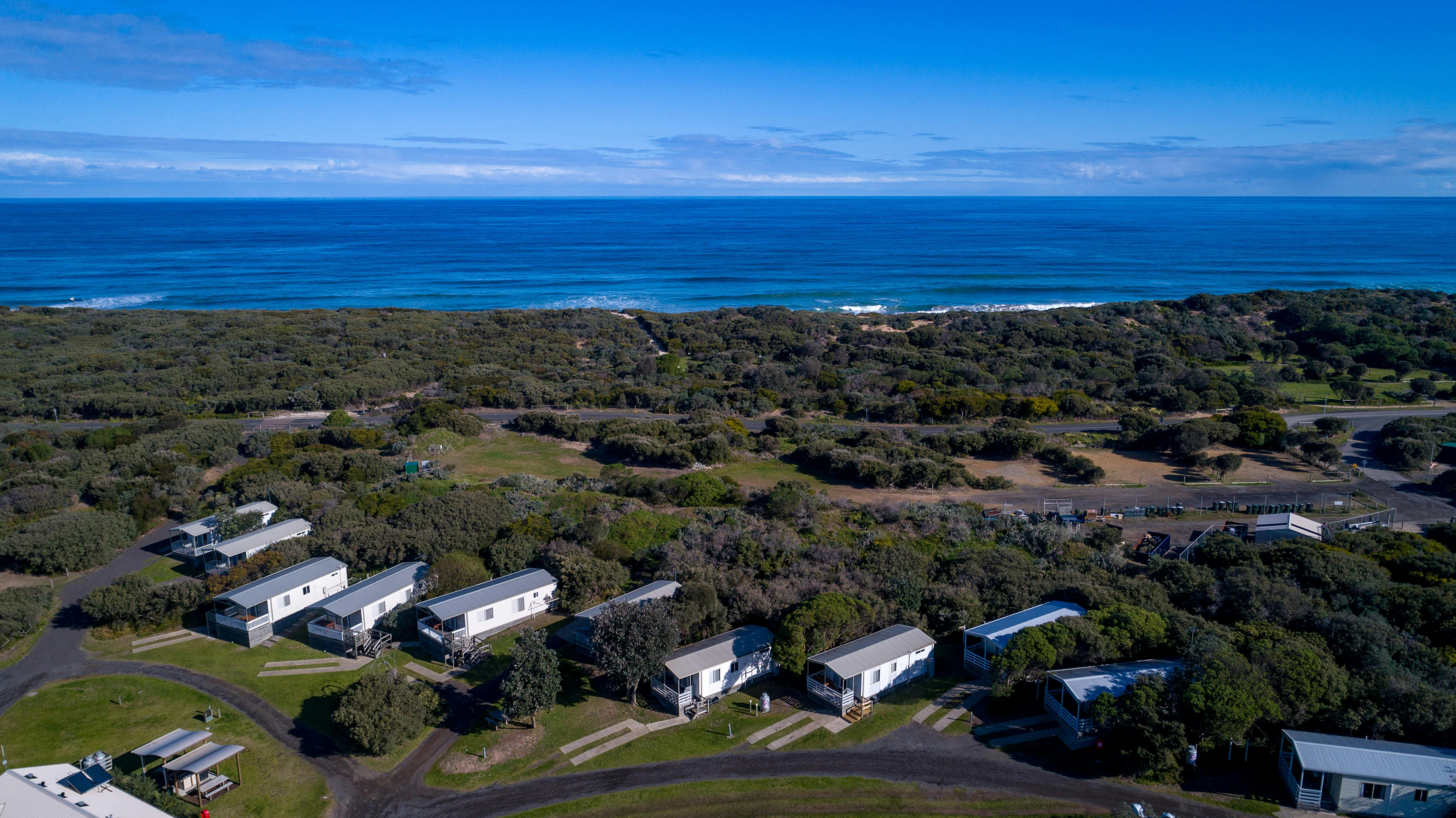 View of the cabins located in an elevated position at the rear of the park