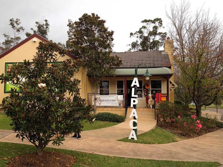 Outside view Australian Alpaca Barn Hunter Valley Gardens Store