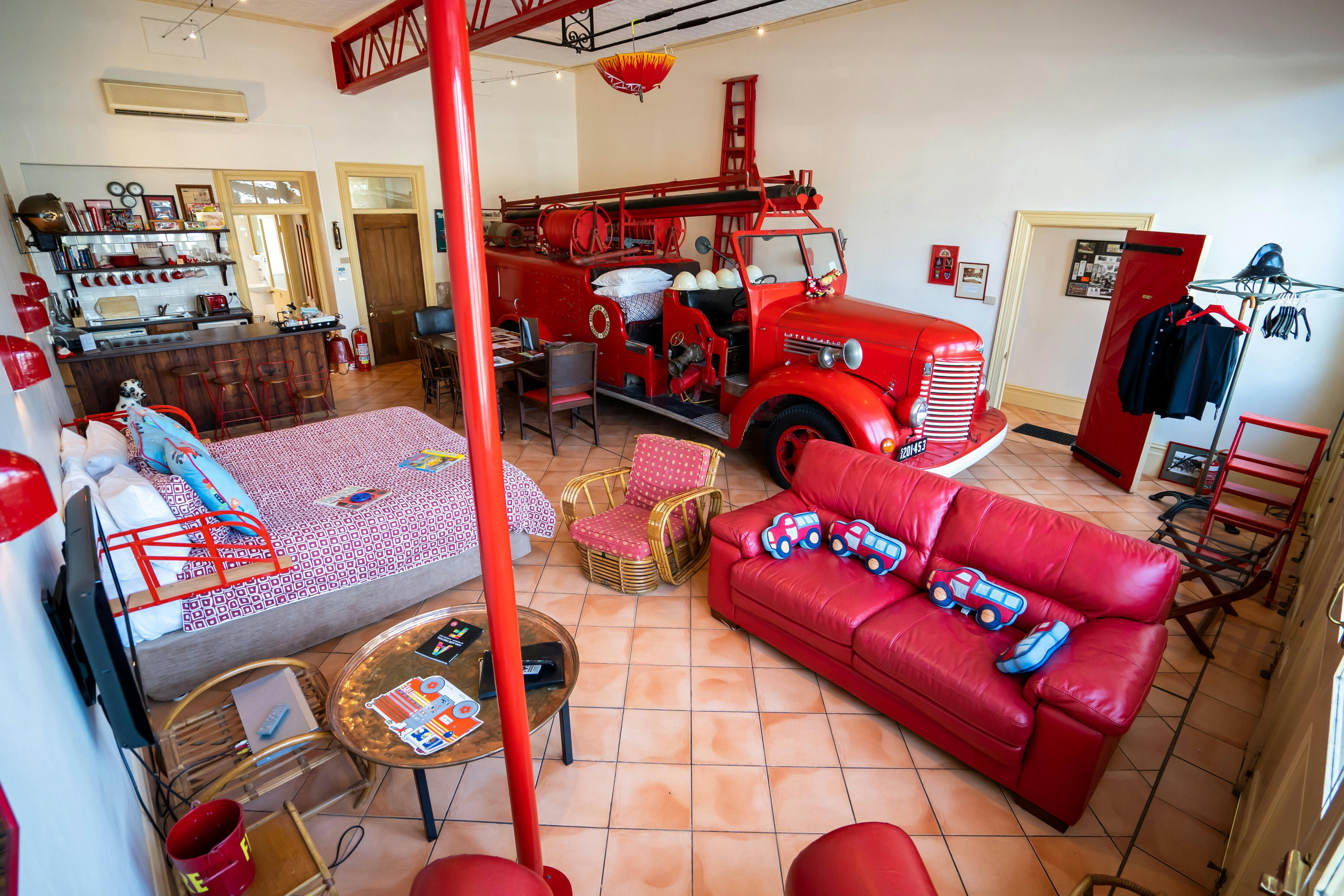 The Fire Station Inn - Fire Engine Suite Slider Image 4