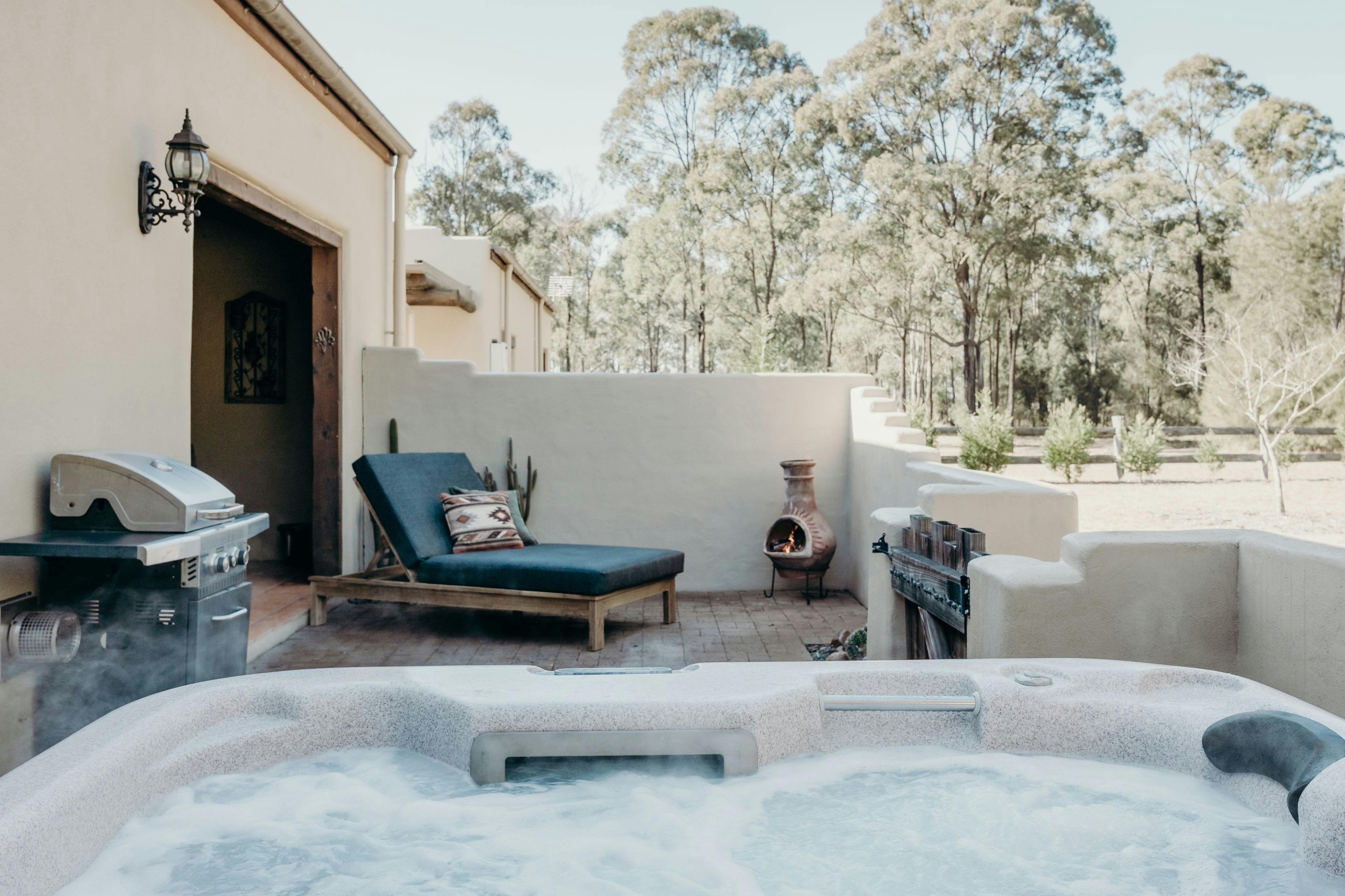 Romantic Spa Villa in the Hunter Valley