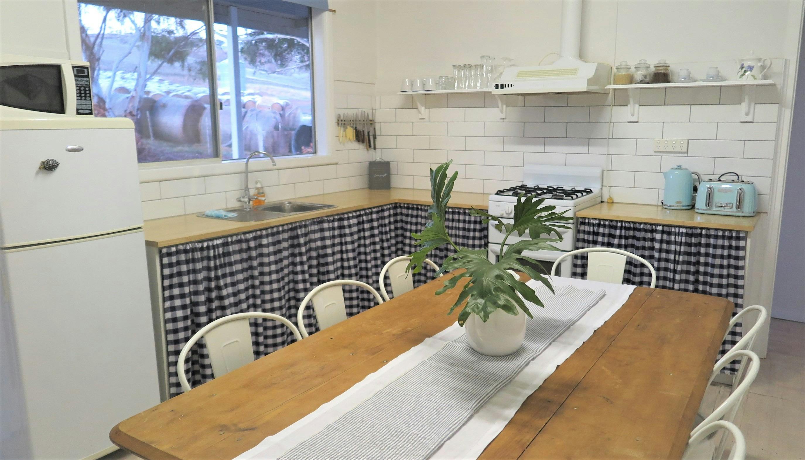 Equipped farmhouse style kitchen