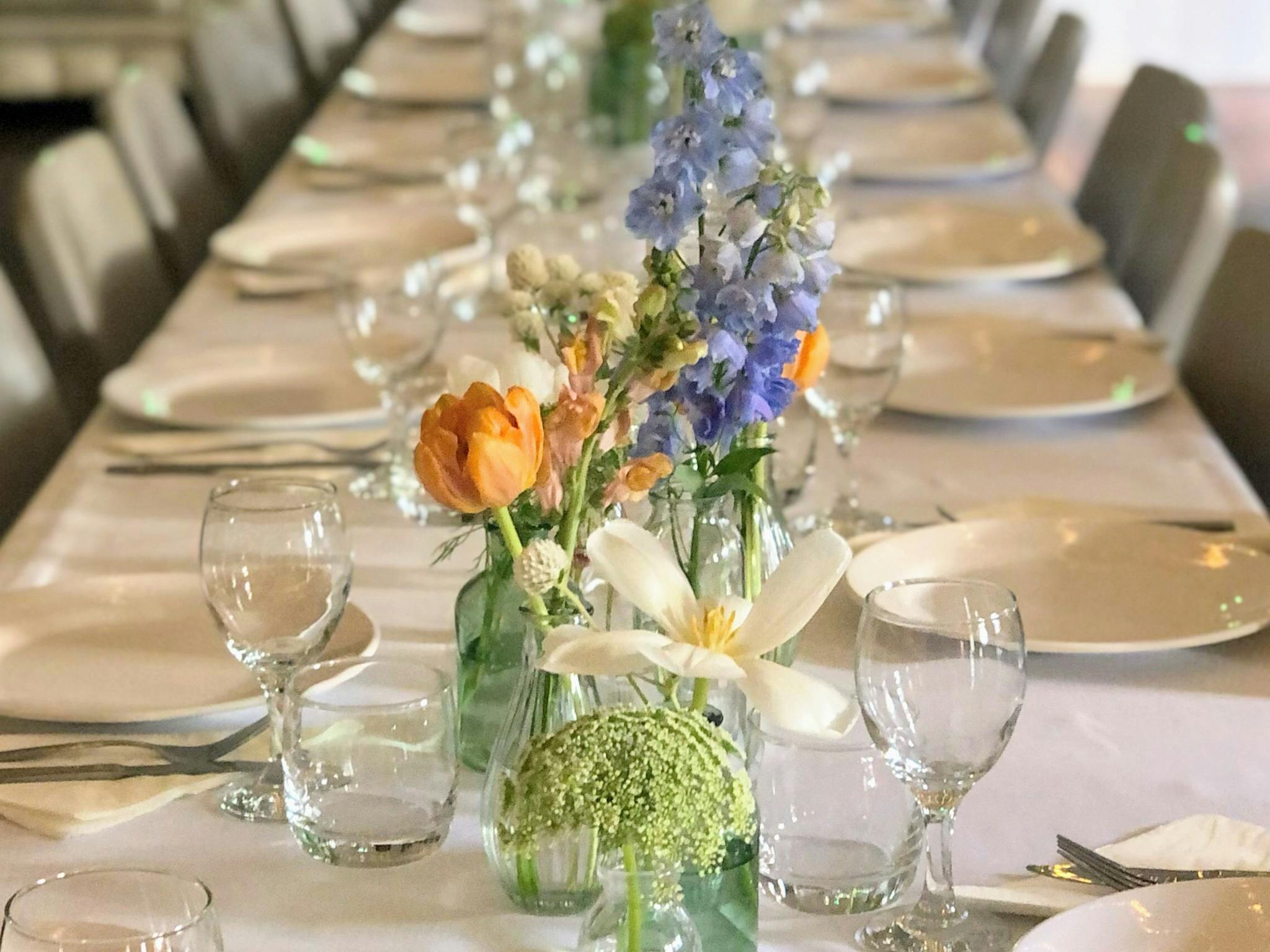 Table Setting for Sit Down Meal Table Setting for Sit Down Meal
