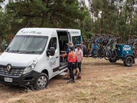 Bus & Trailer (12 seater bus & 14 bike Shingleback shuttle trailer)