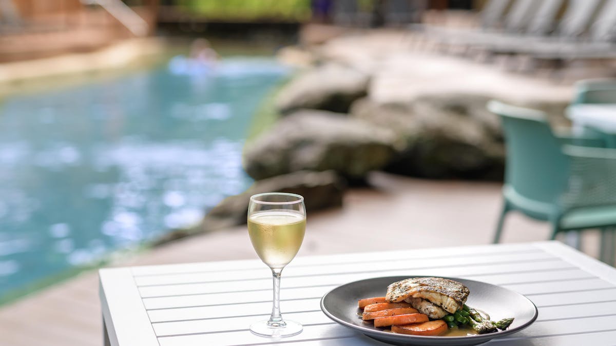 Poolside Dining