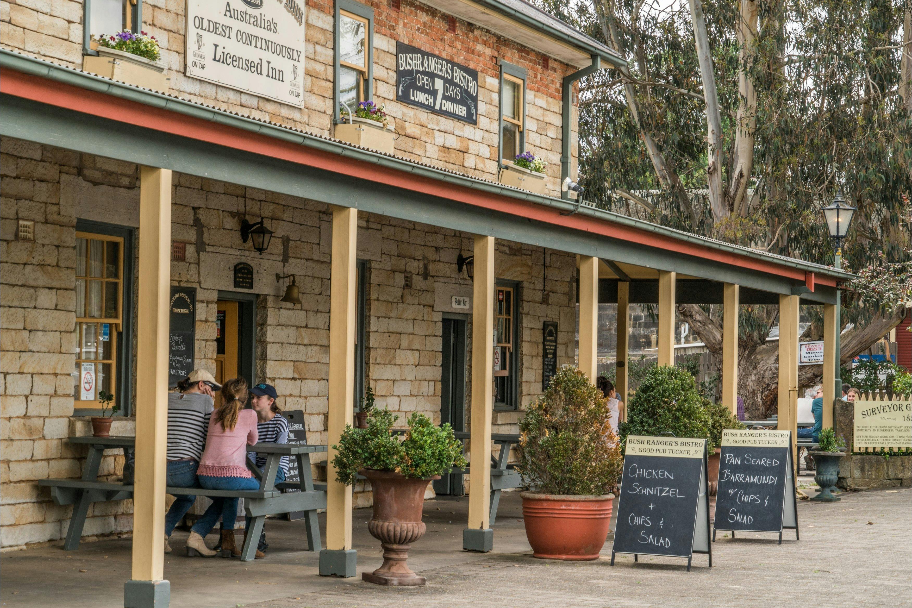 測量師將軍旅館