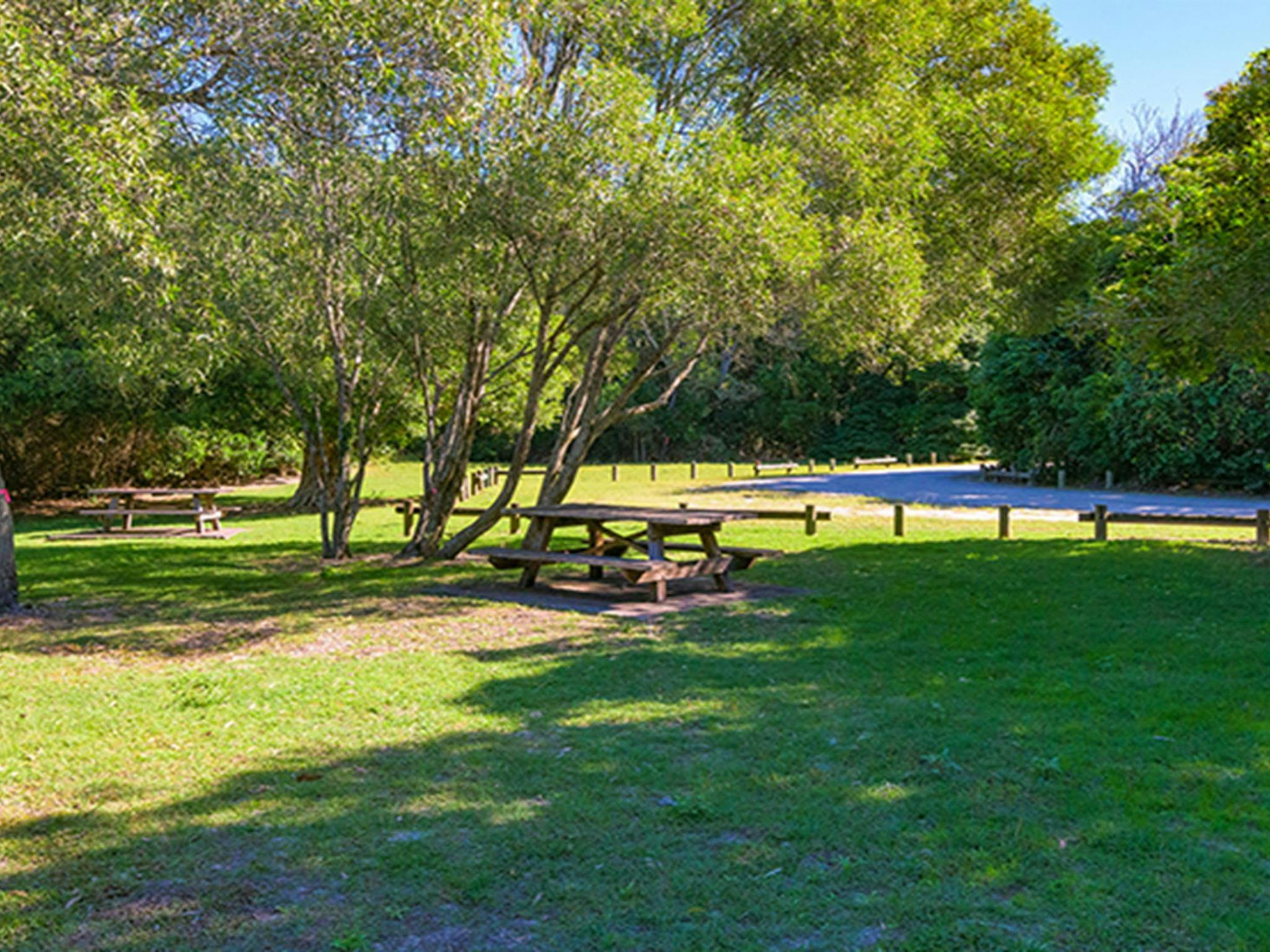Back Beach Picnic Area