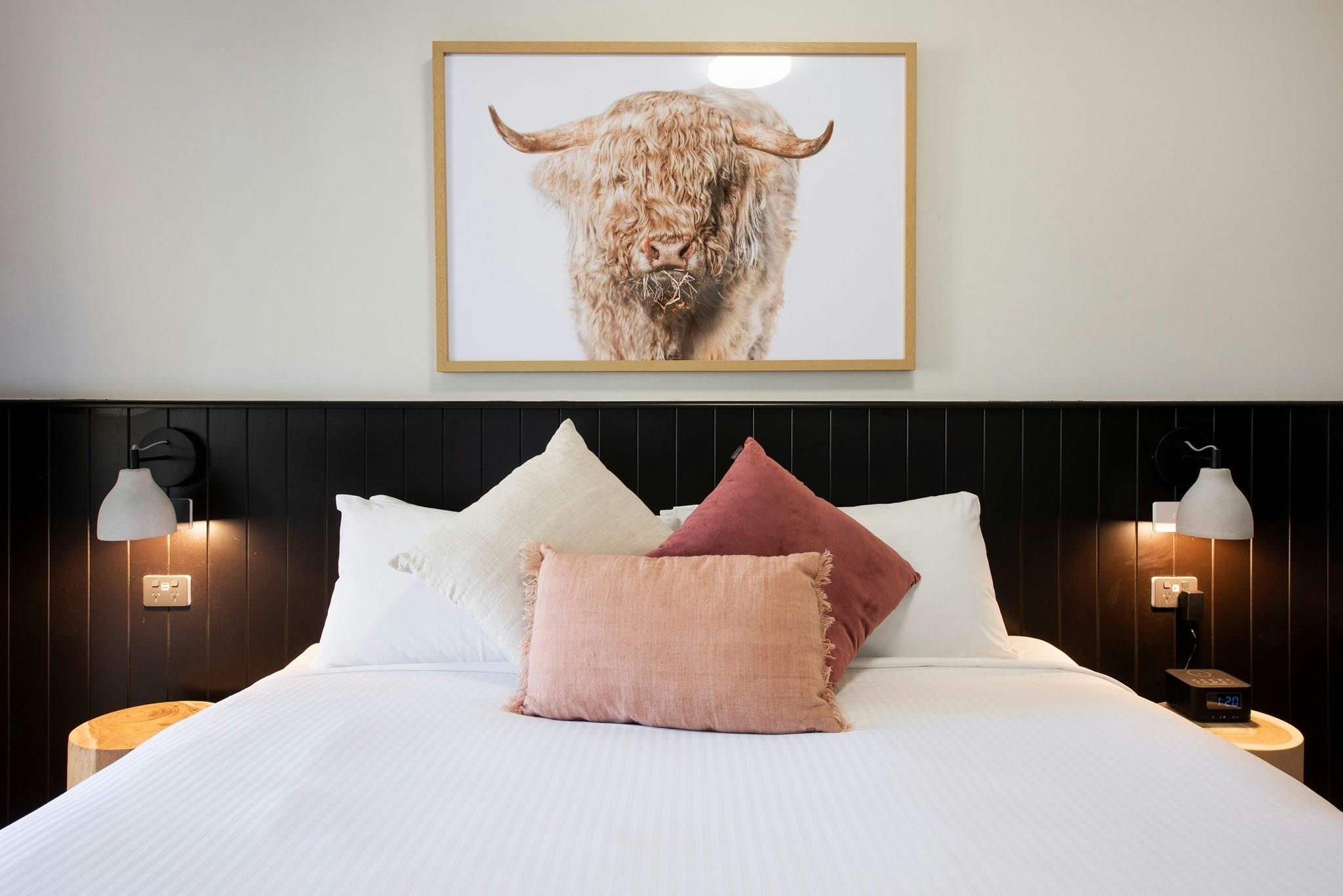 Parklands Resort_Room_Bed