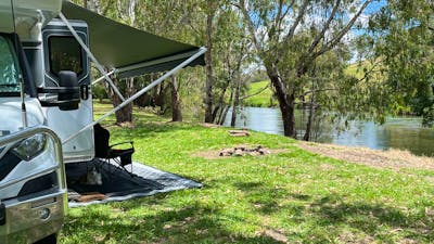 Bahwidgee on Tumut River
