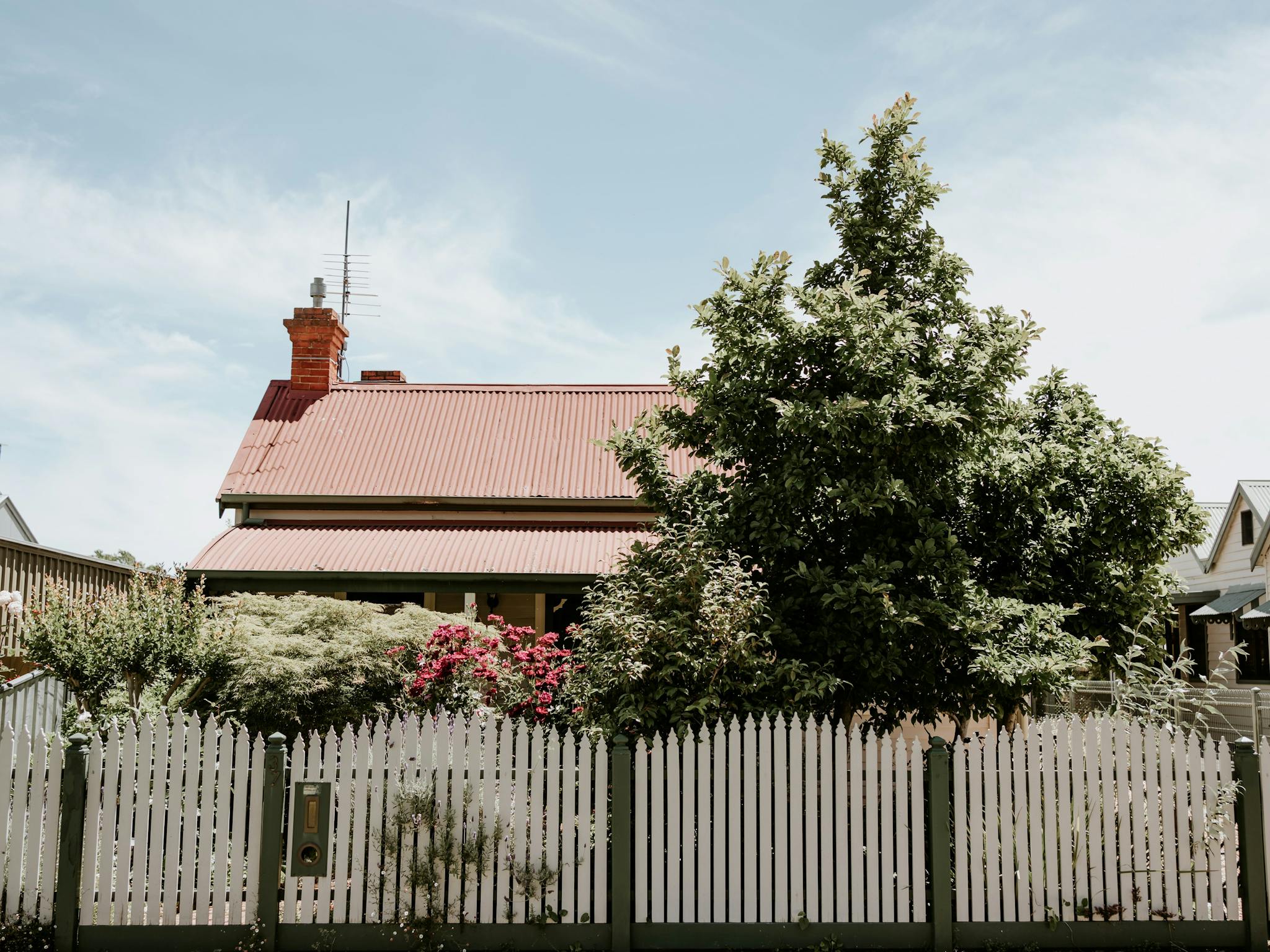 The Cottage on Gray is conveniently located in central Wangaratta, walking distance to local cafes