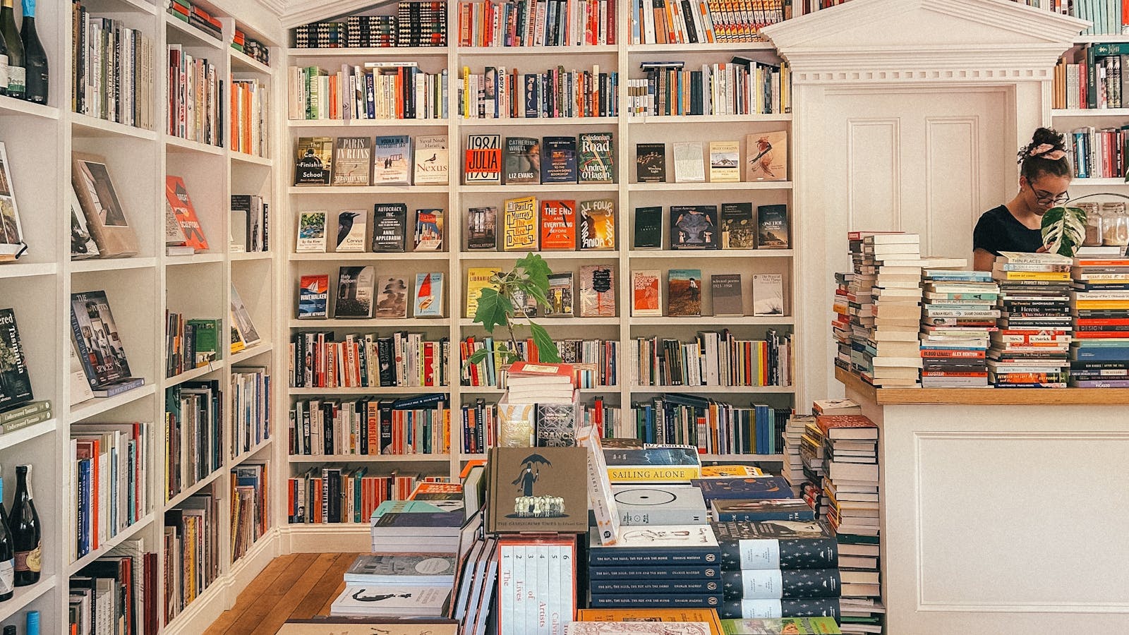 A beautifully curated bookshop in New Norfolk, perfect for slow browsing and discovery.