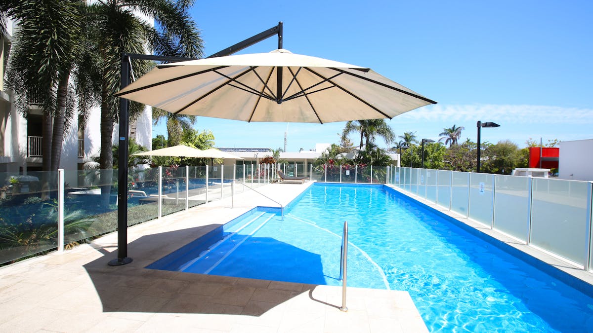 20 metre swimming pool