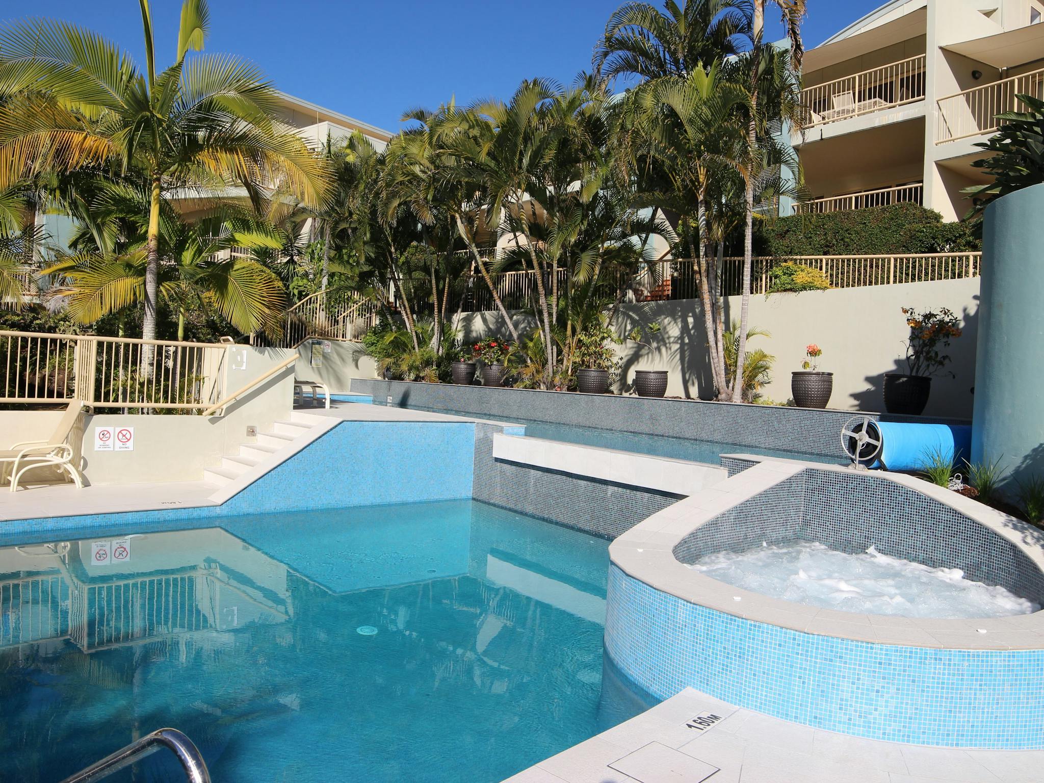 Pool complex