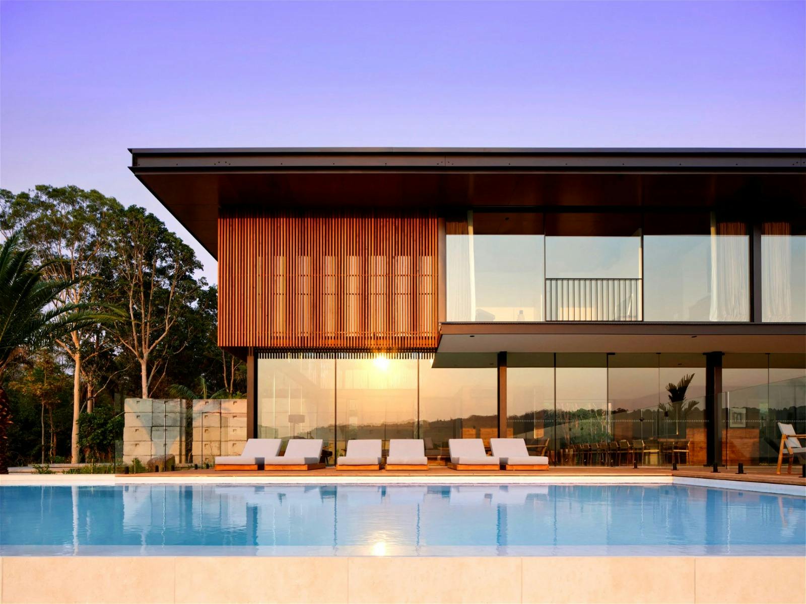 Expansive freshwater heated infinity pool