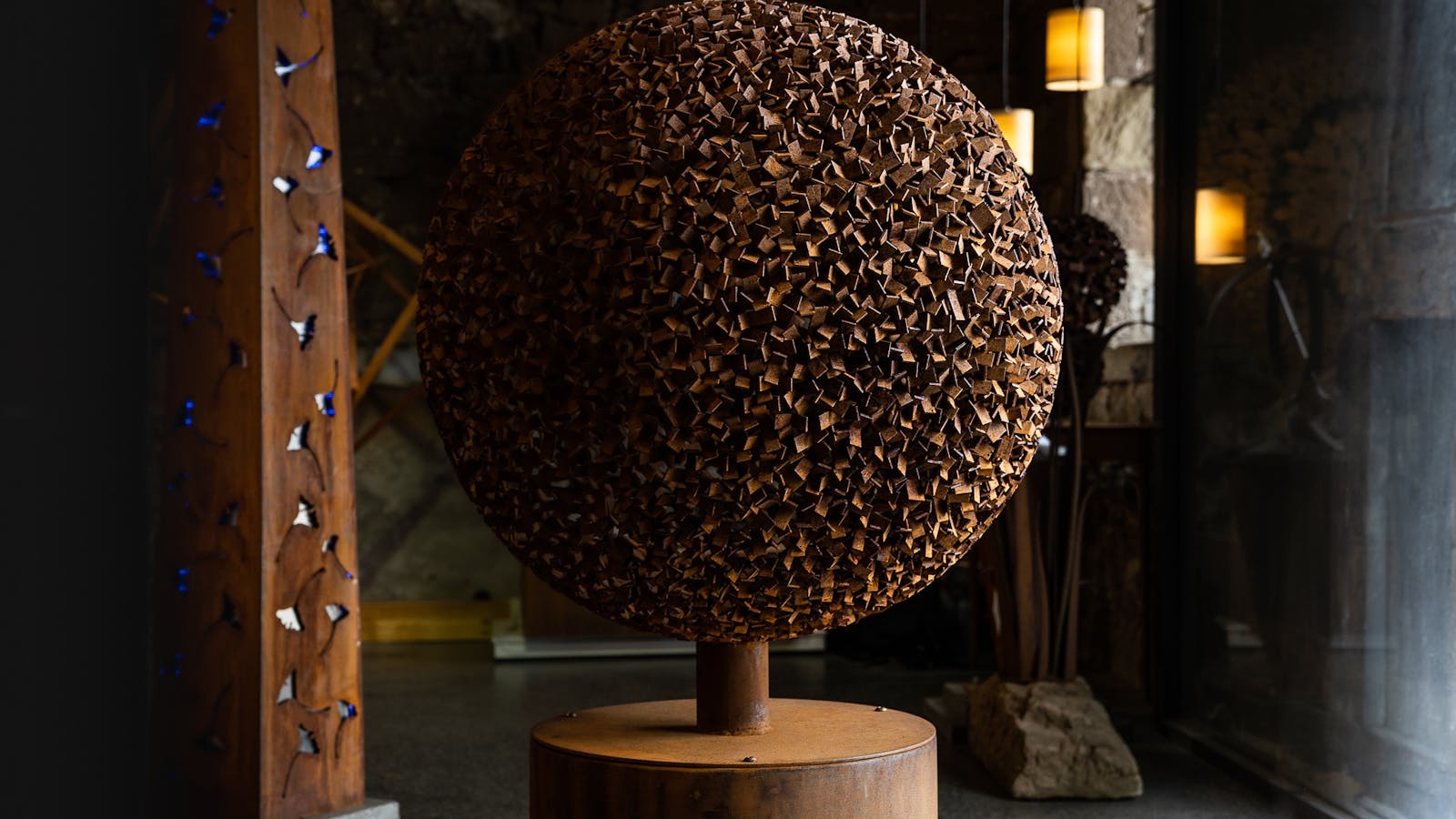 IXL Tasmanian Art Gallery - Garden Sculpture