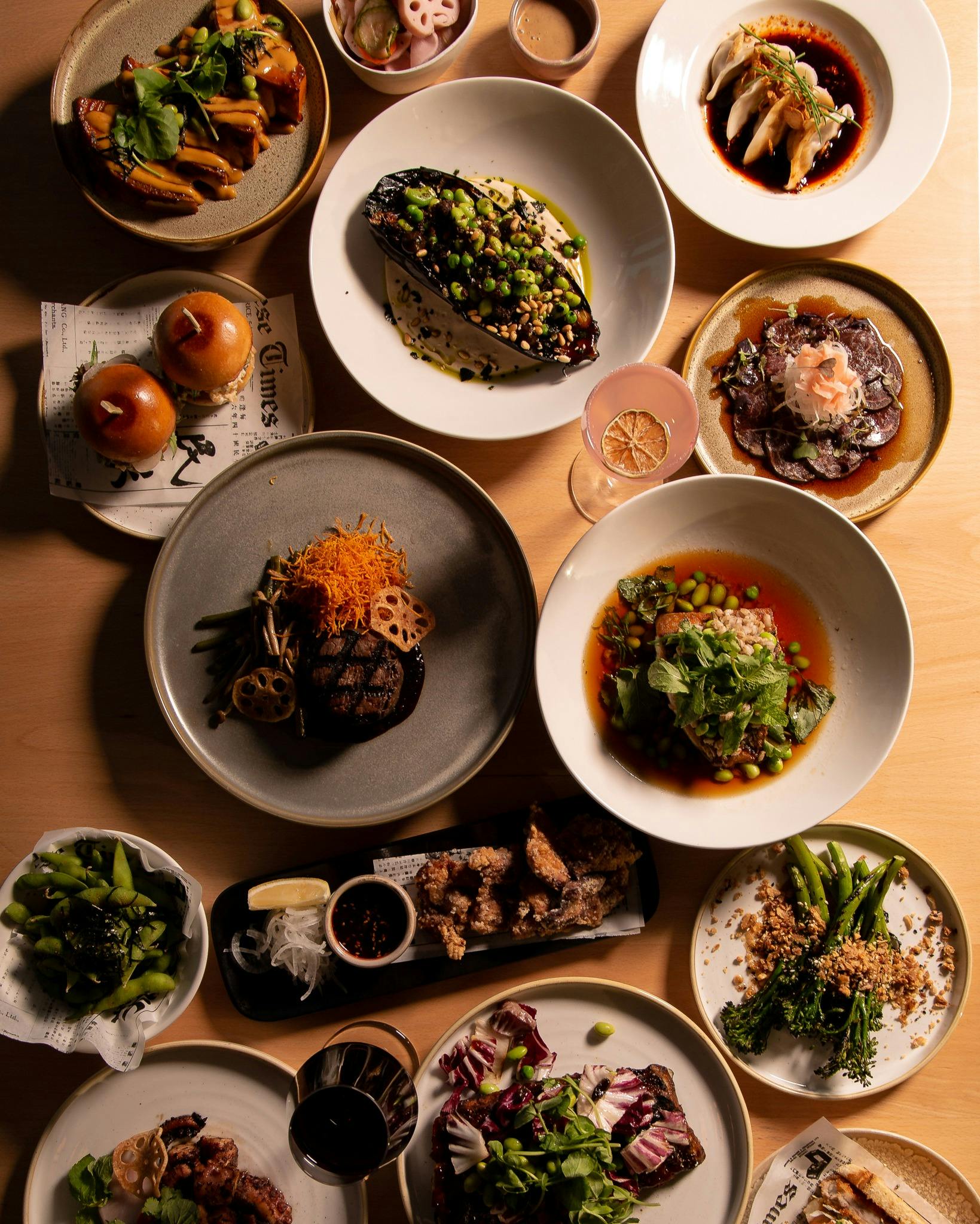 KOOMO Restaurant