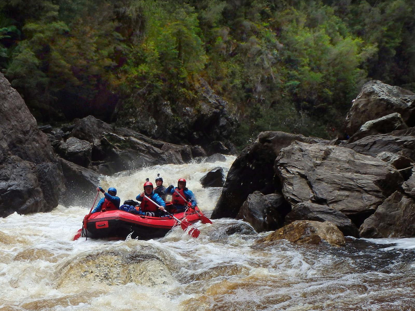 Whitewater rafting action in the Great Ravine on the Franklin River