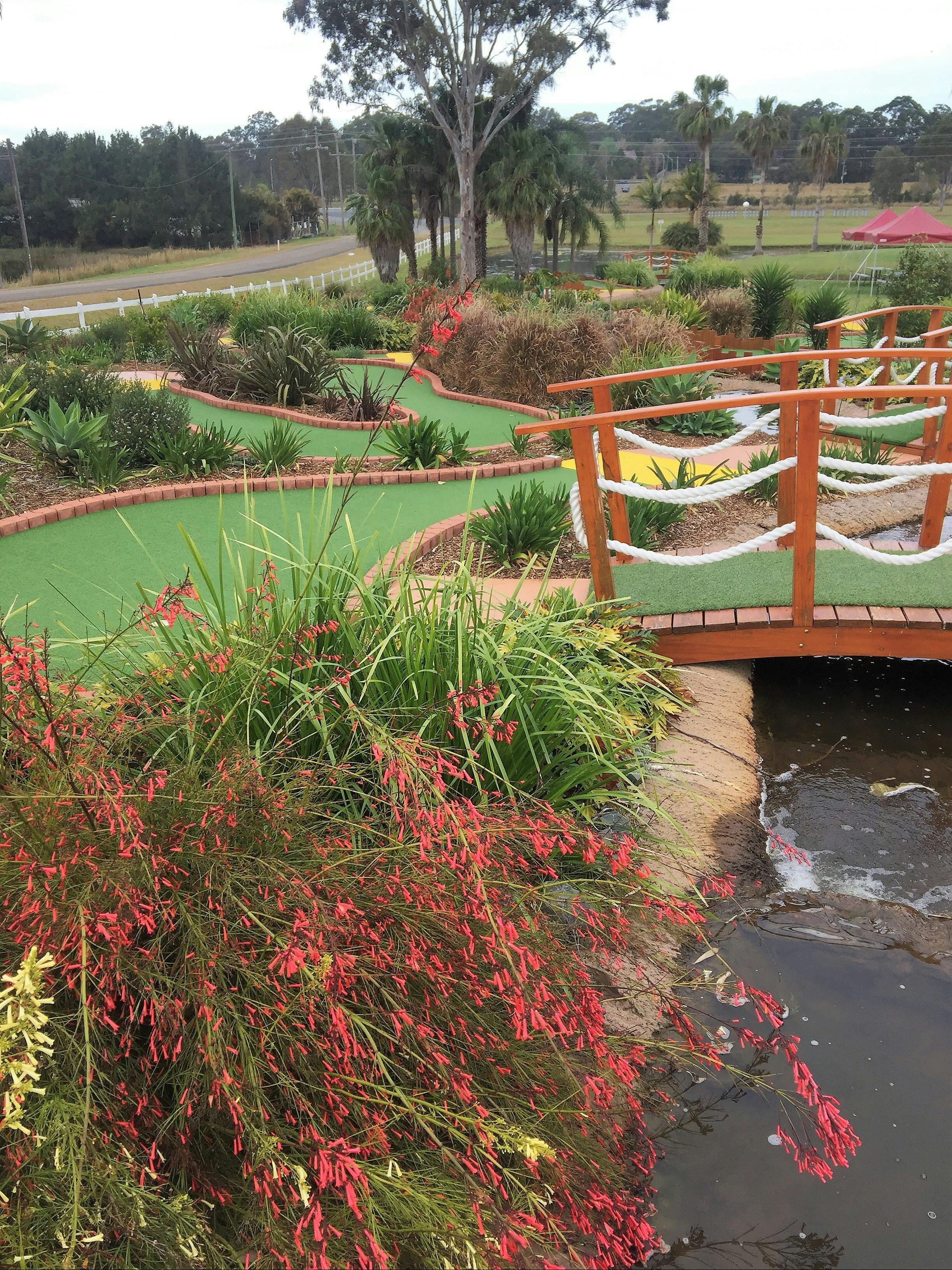 Port Macquarie Driving Range and Mini Golf NSW Holidays