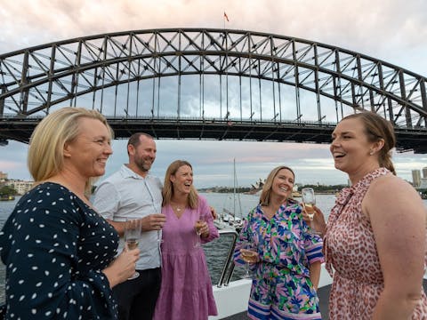 Cruisesmart Harbour Sightseeing & Devonshire Tea Cruise