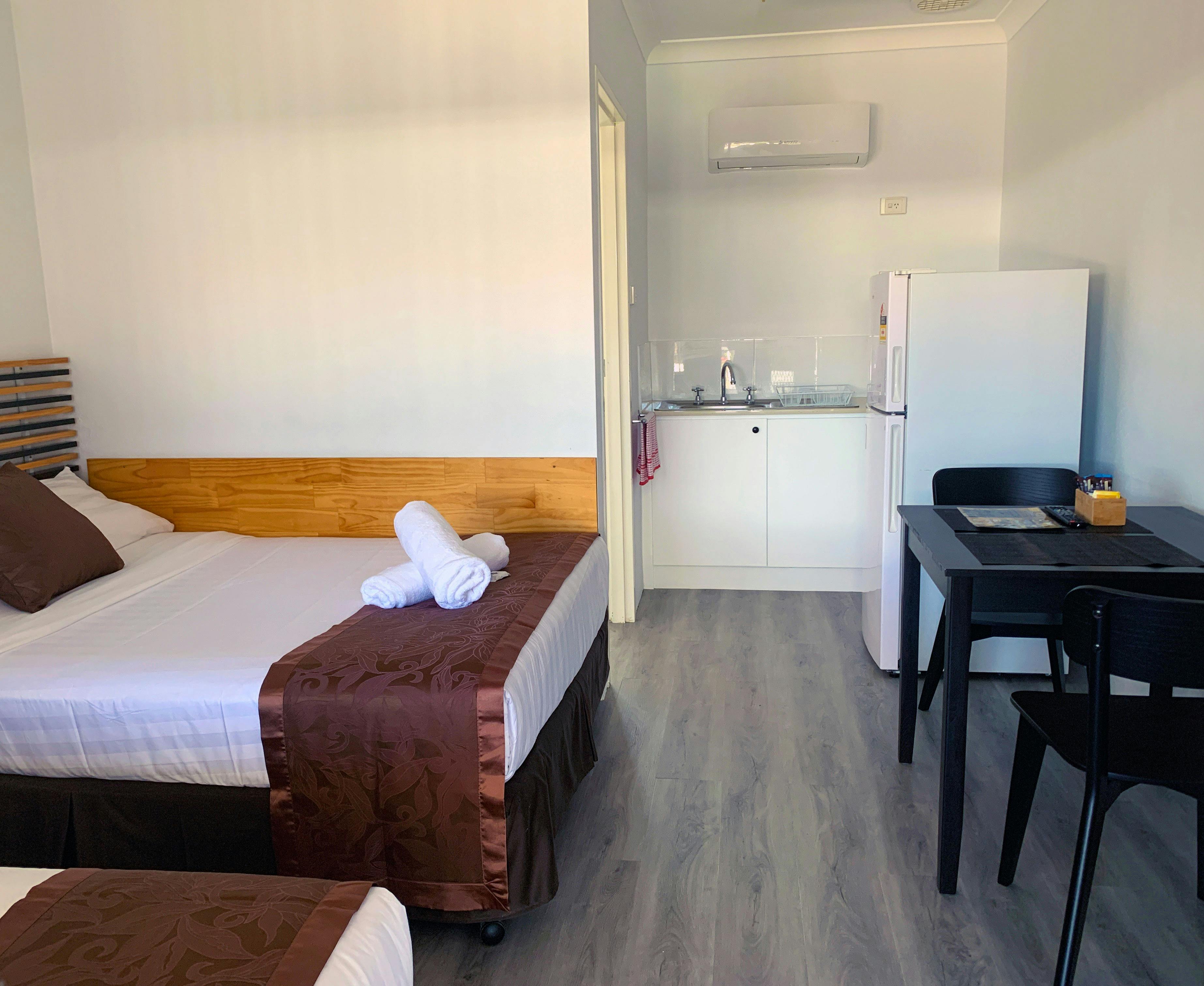 巴斯汽車旅館標準雙人房