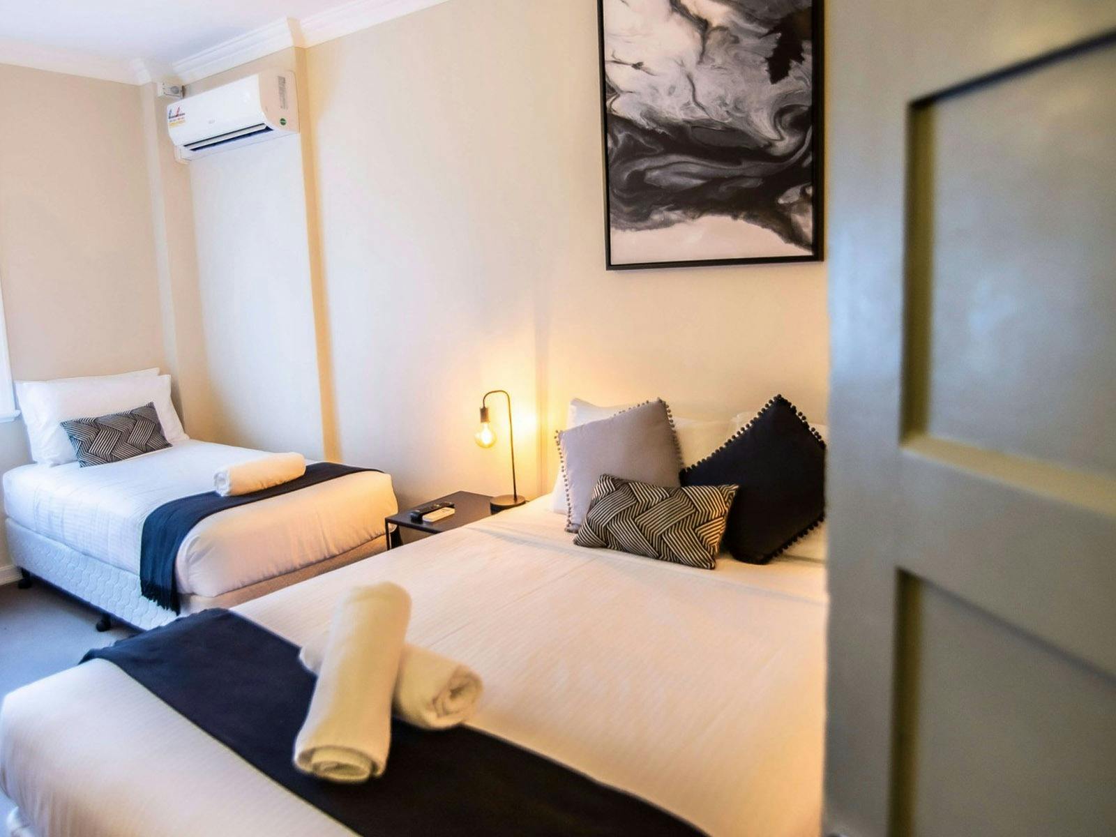 ダブルツインルーム