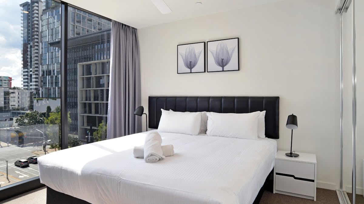 2 bedroom