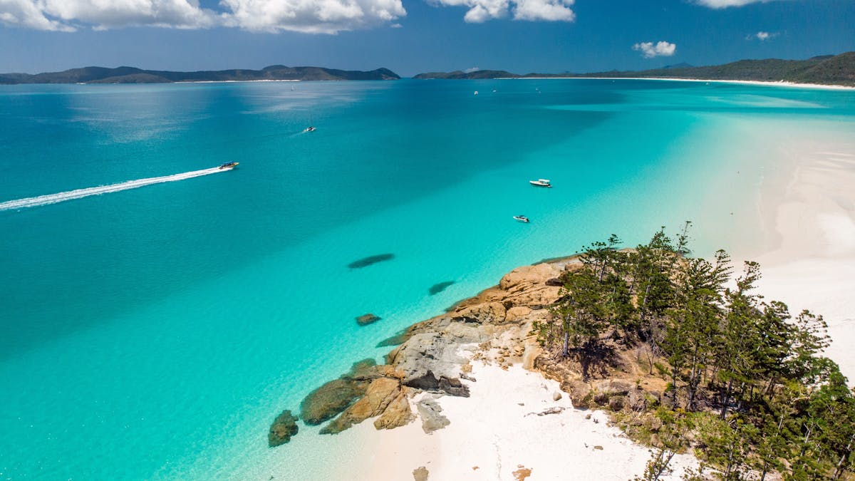 Lady Enid visits Hill Inlet Whitehaven Beach Whitsundays