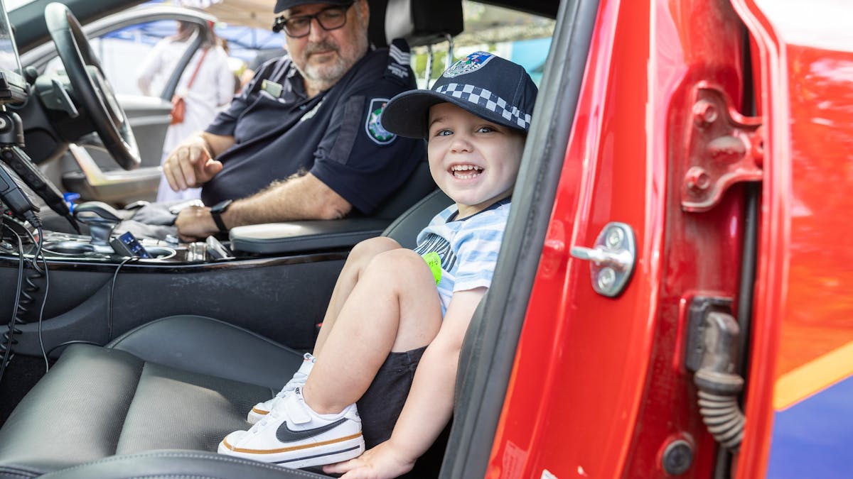kid_police_car_moreton_bay_emergency_services-expo