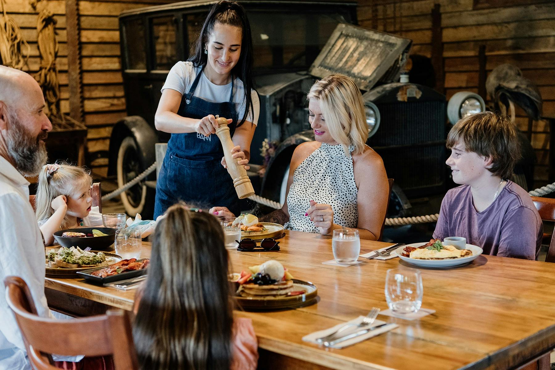 Stanley's Barn Restaurant and Bar