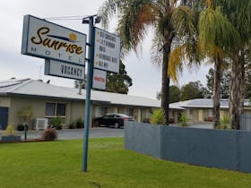 Sunrise Motel