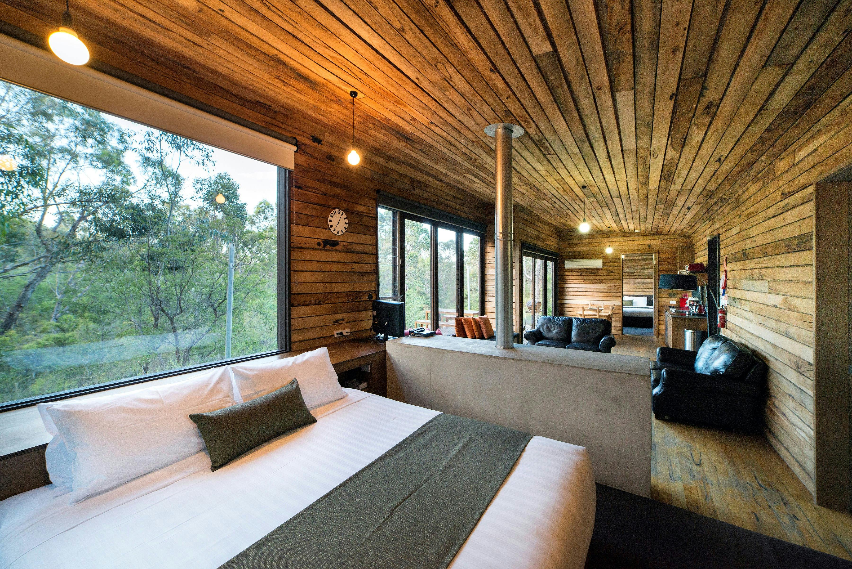 Mountain View - Twin Bedroom