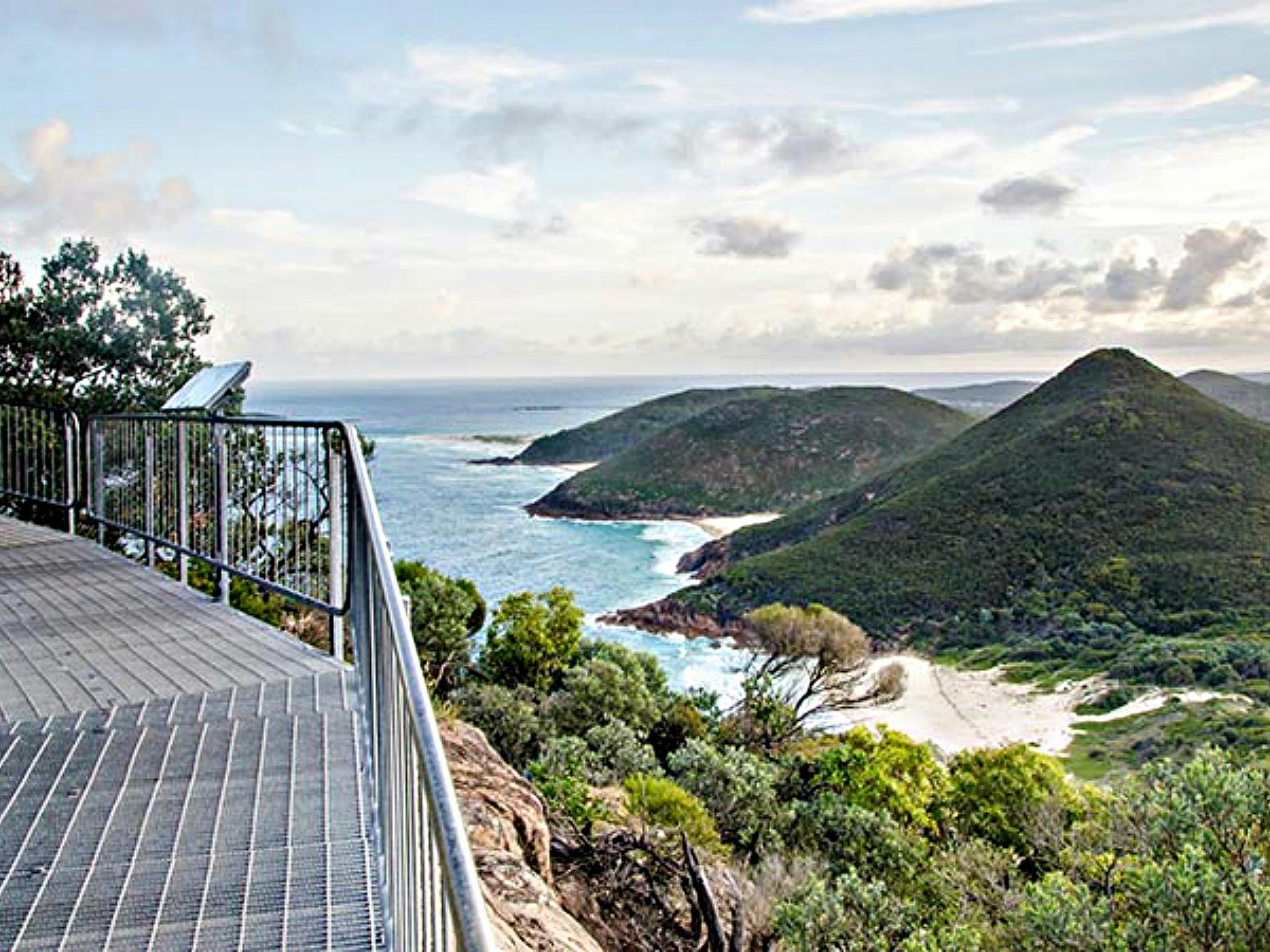 Coastal view from Tomaree Head Summit walk. Photo: John Spencer OEH