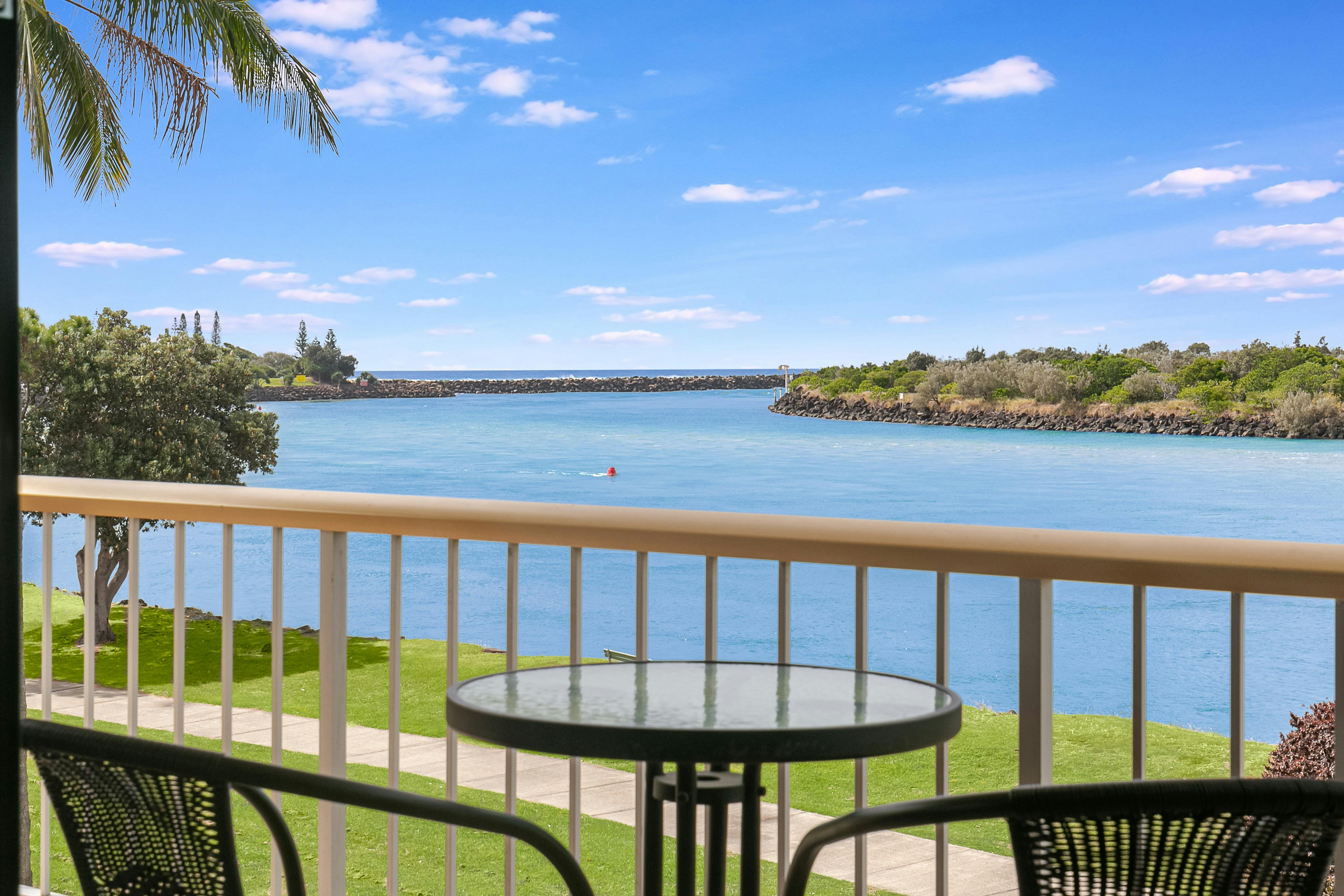 Endeavour Parade - Tweed Heads