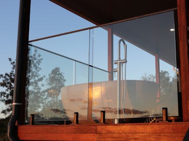The Quarters - Outdoor Bath