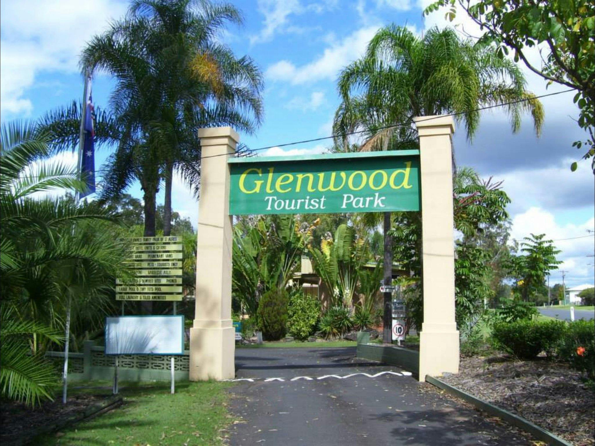 places to visit near glenwood nsw