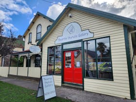 Beverley Skurulis Gallery thumbnail