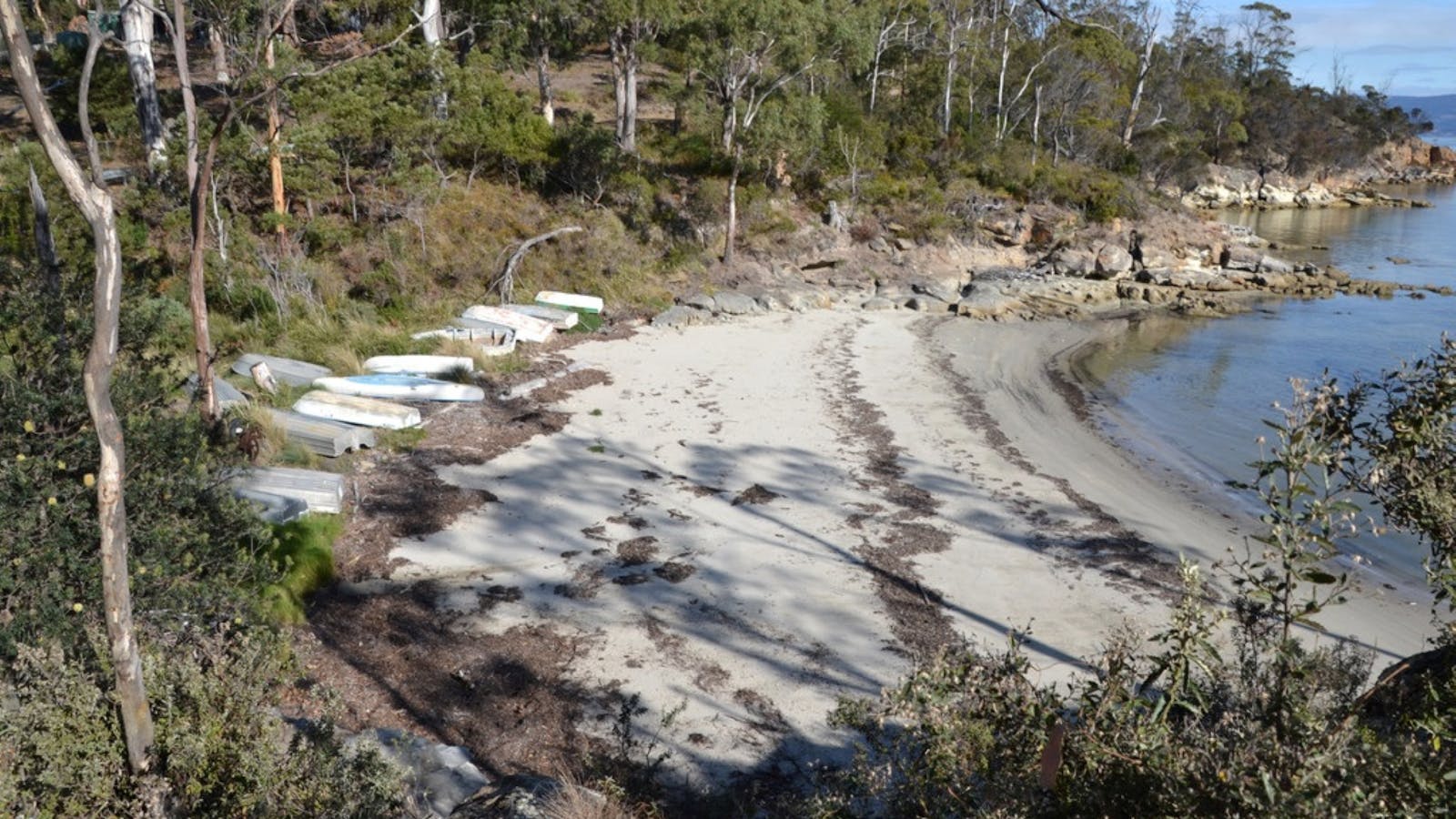 Beach 100 metres away
