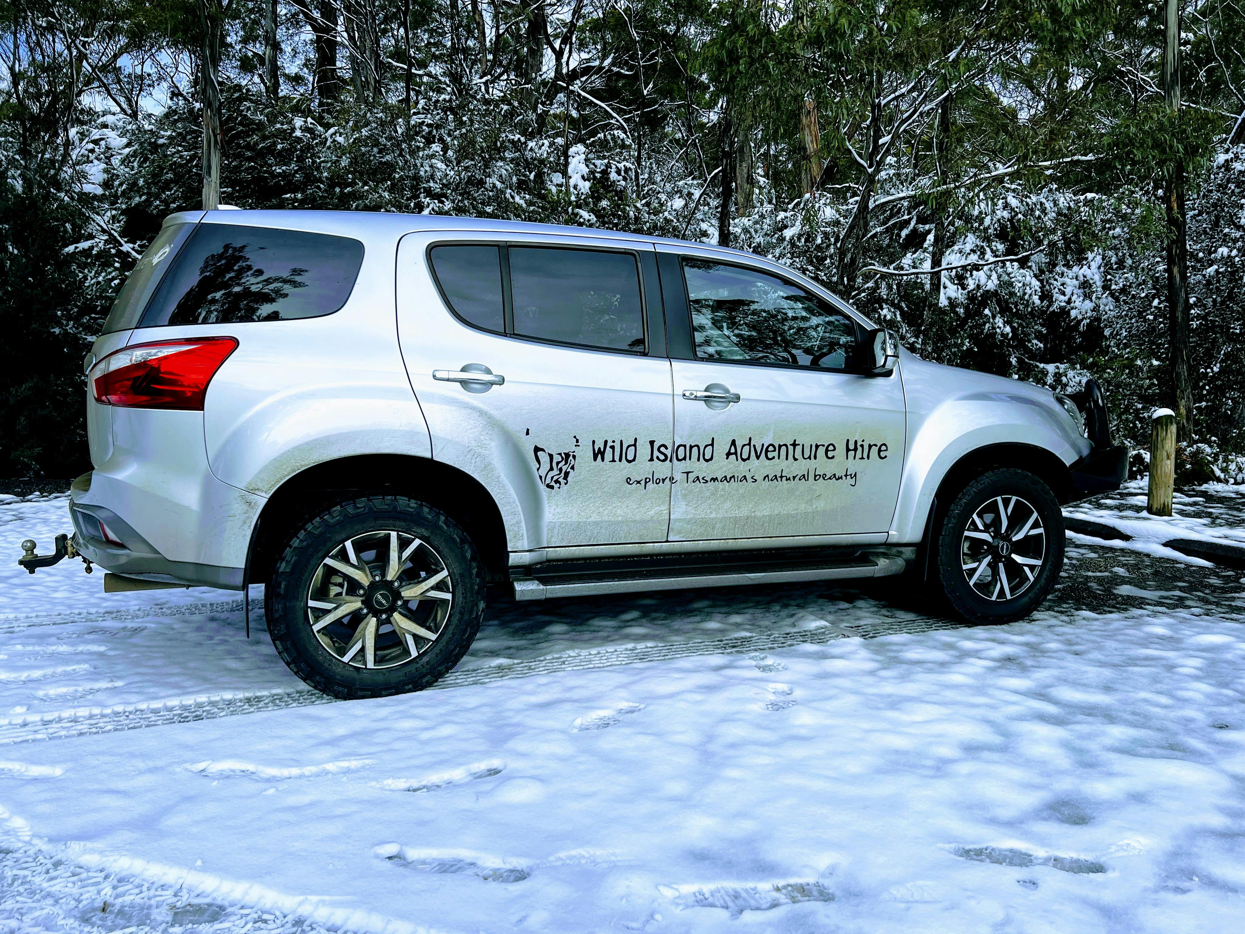 overland track, transfer, airport, launceston,