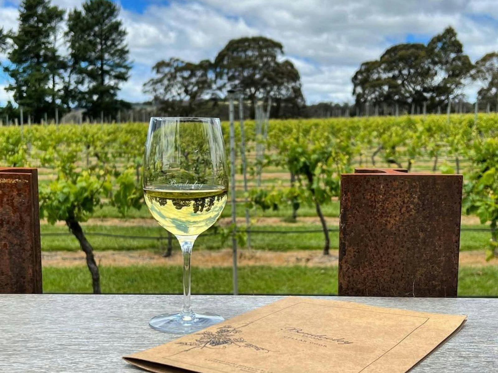 Heli Tour to Bendooley Estate with Rotor One