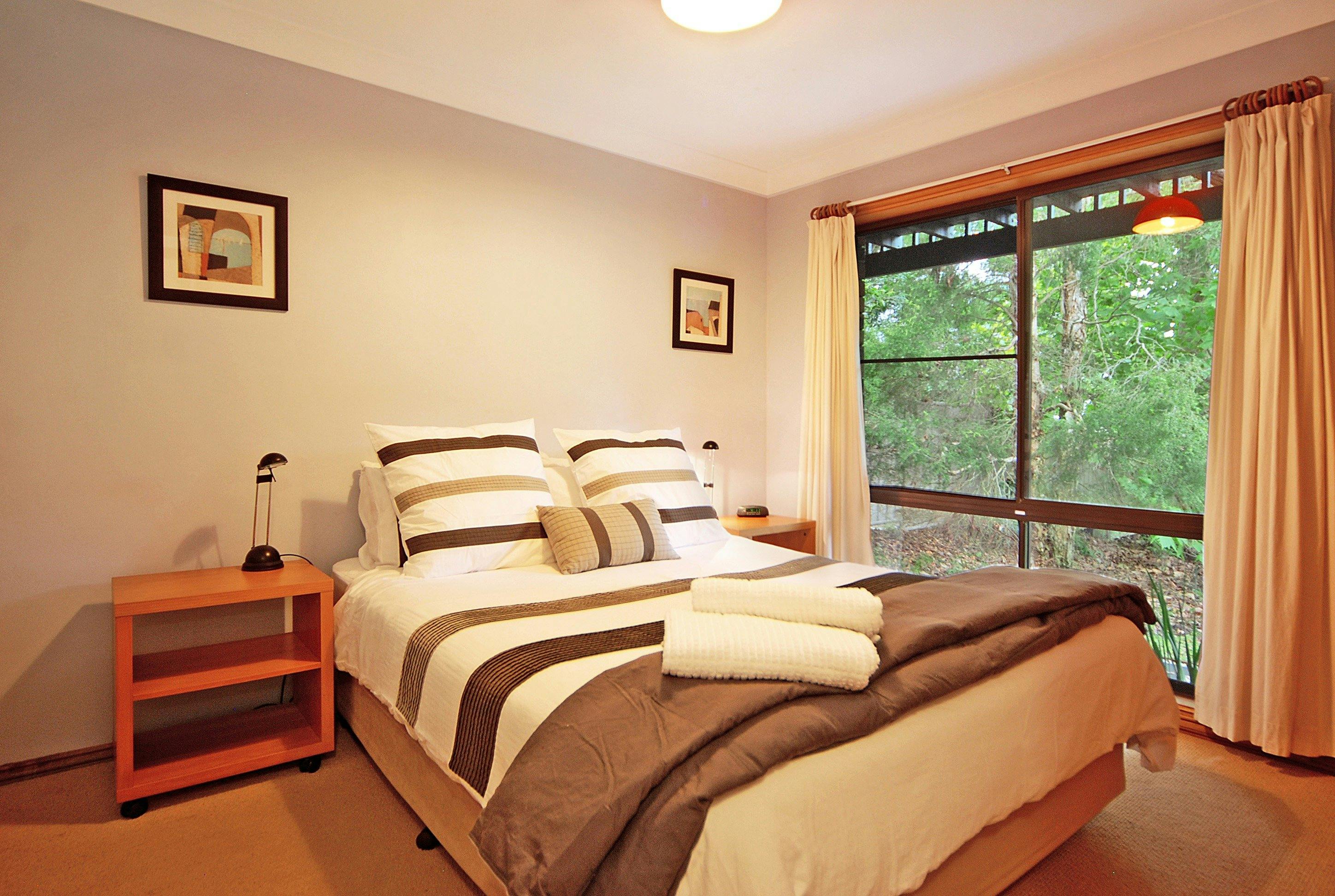 セカンドベッドルーム