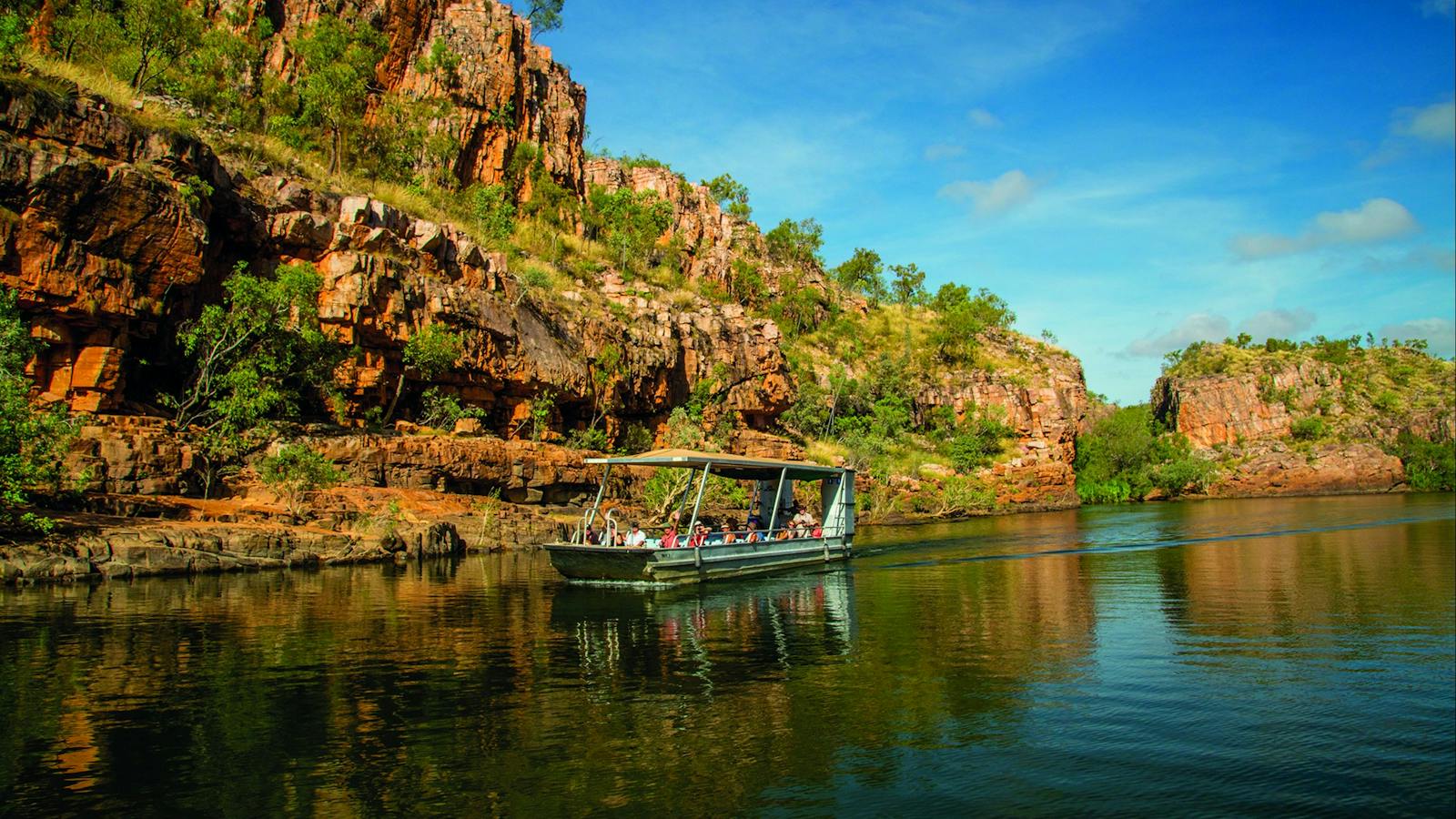 Cruise  Waterways