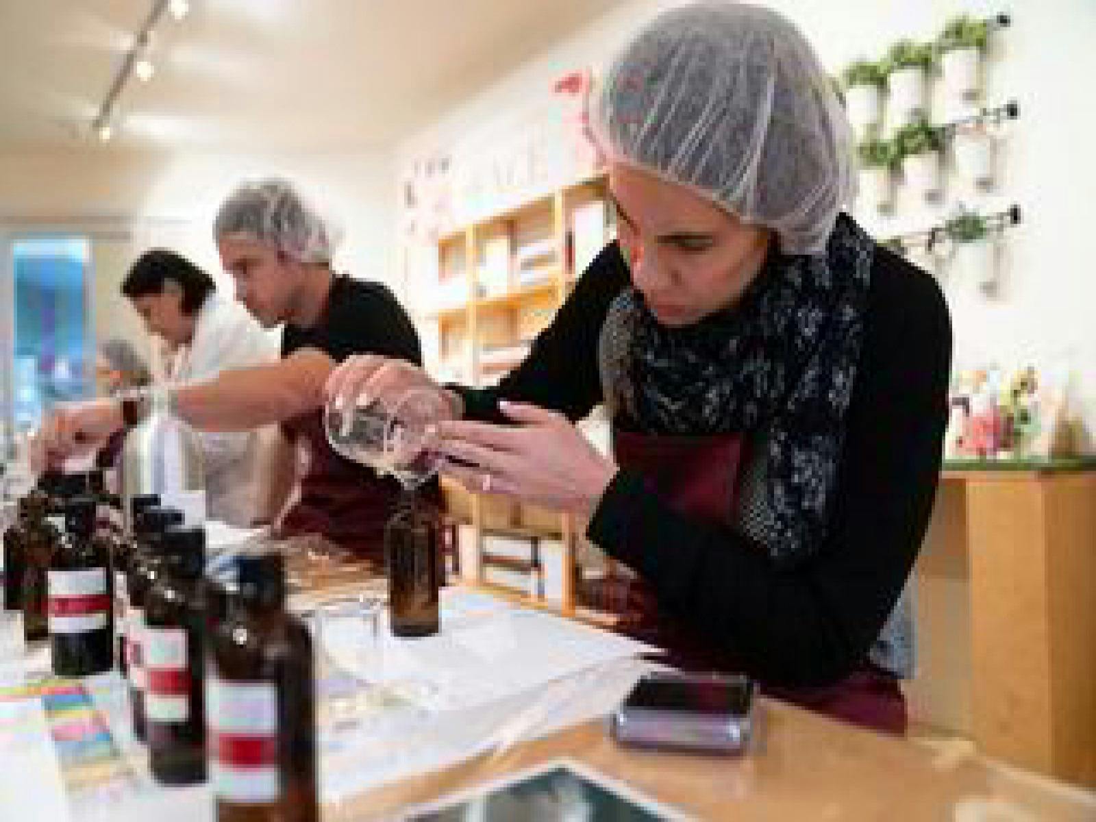 スキンケア製造