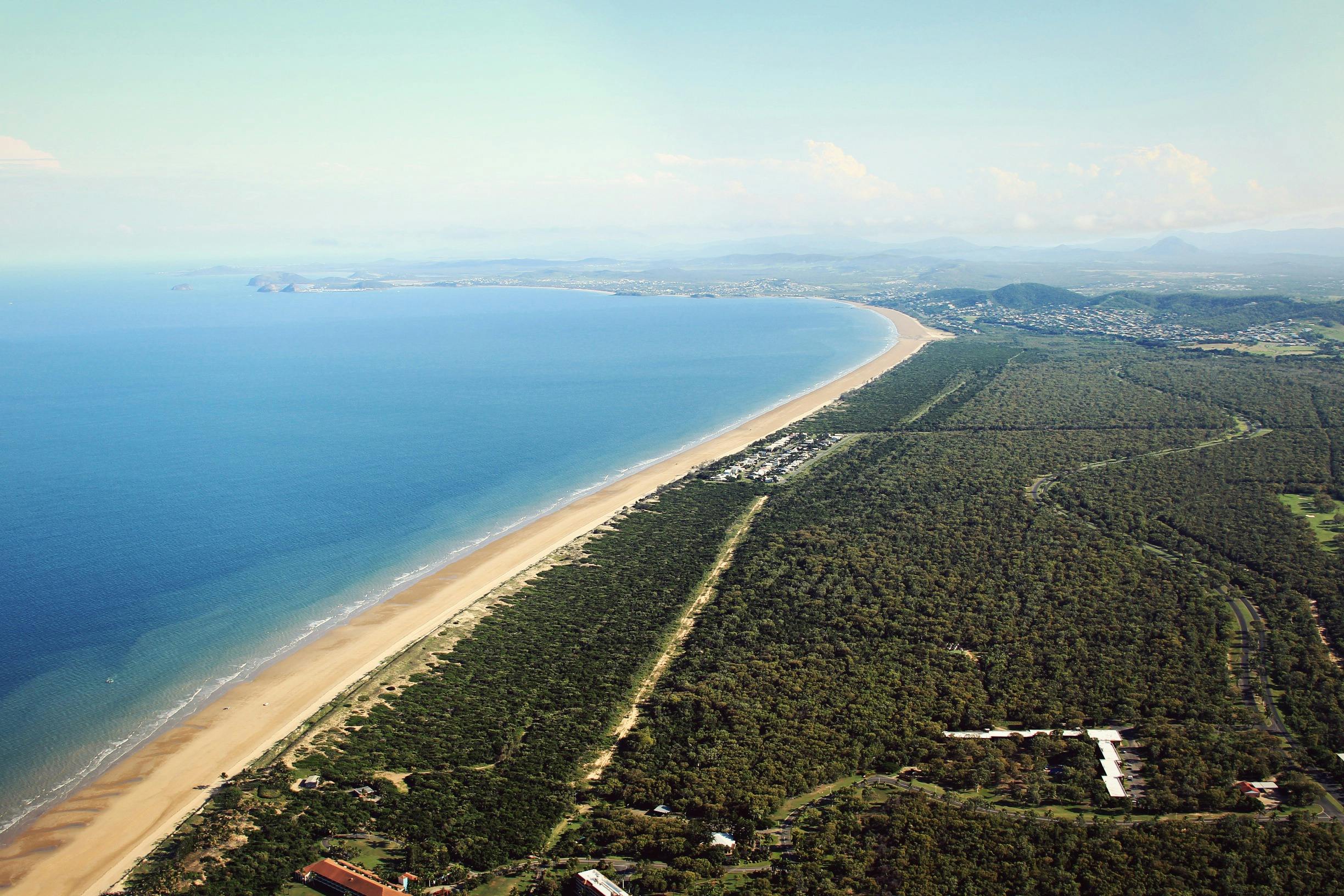 Photo of Beach stretching into horizon