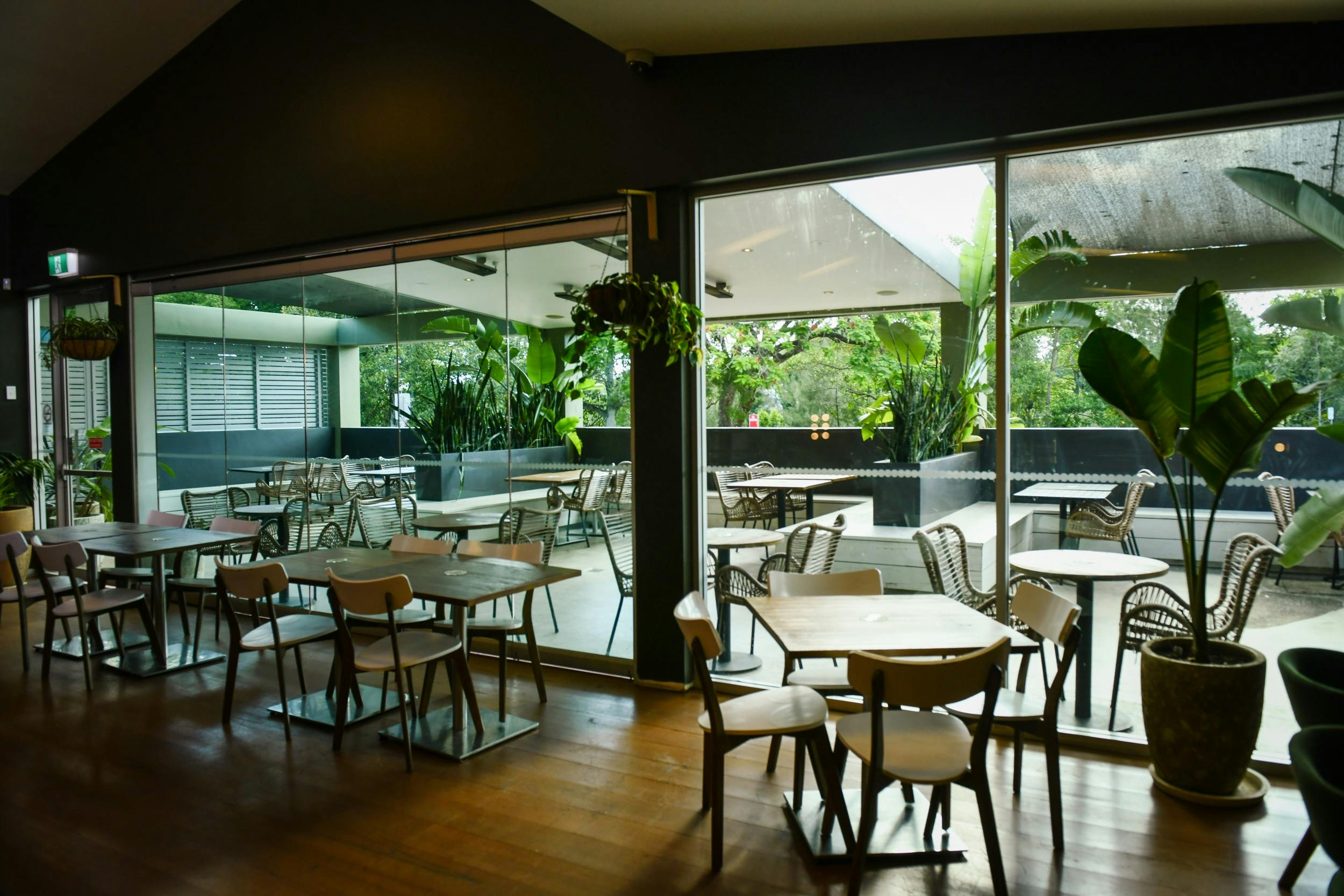 The Sherwood Hotel Restaurant Dining